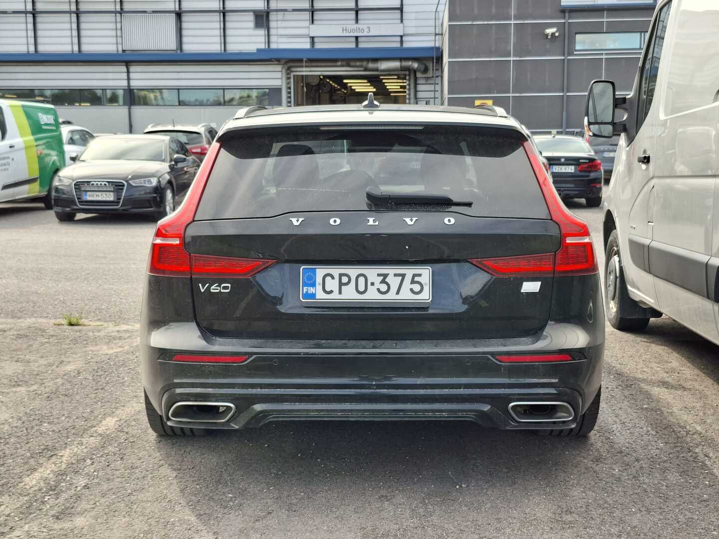 VOLVO V60 2021