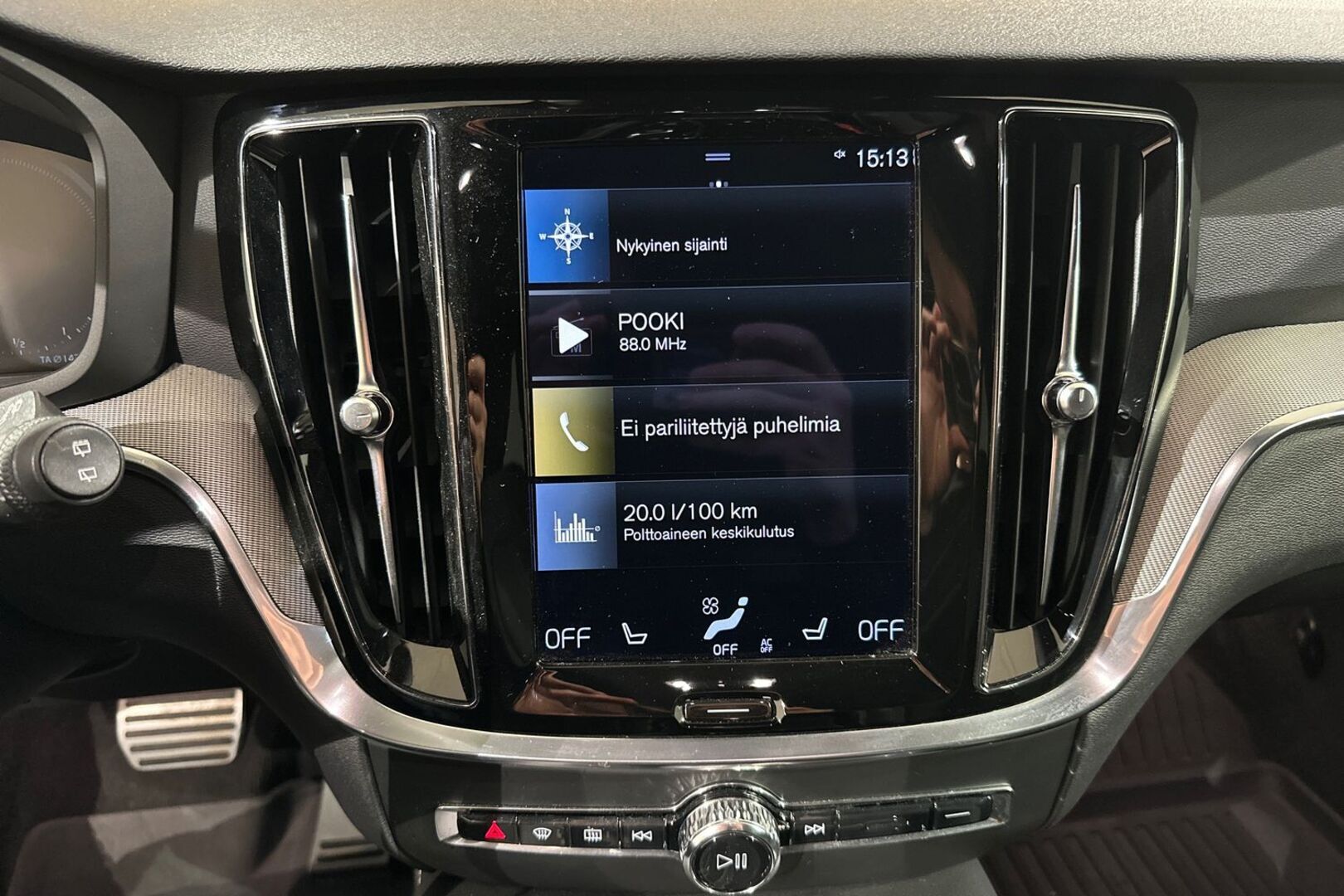 VOLVO V60 2021