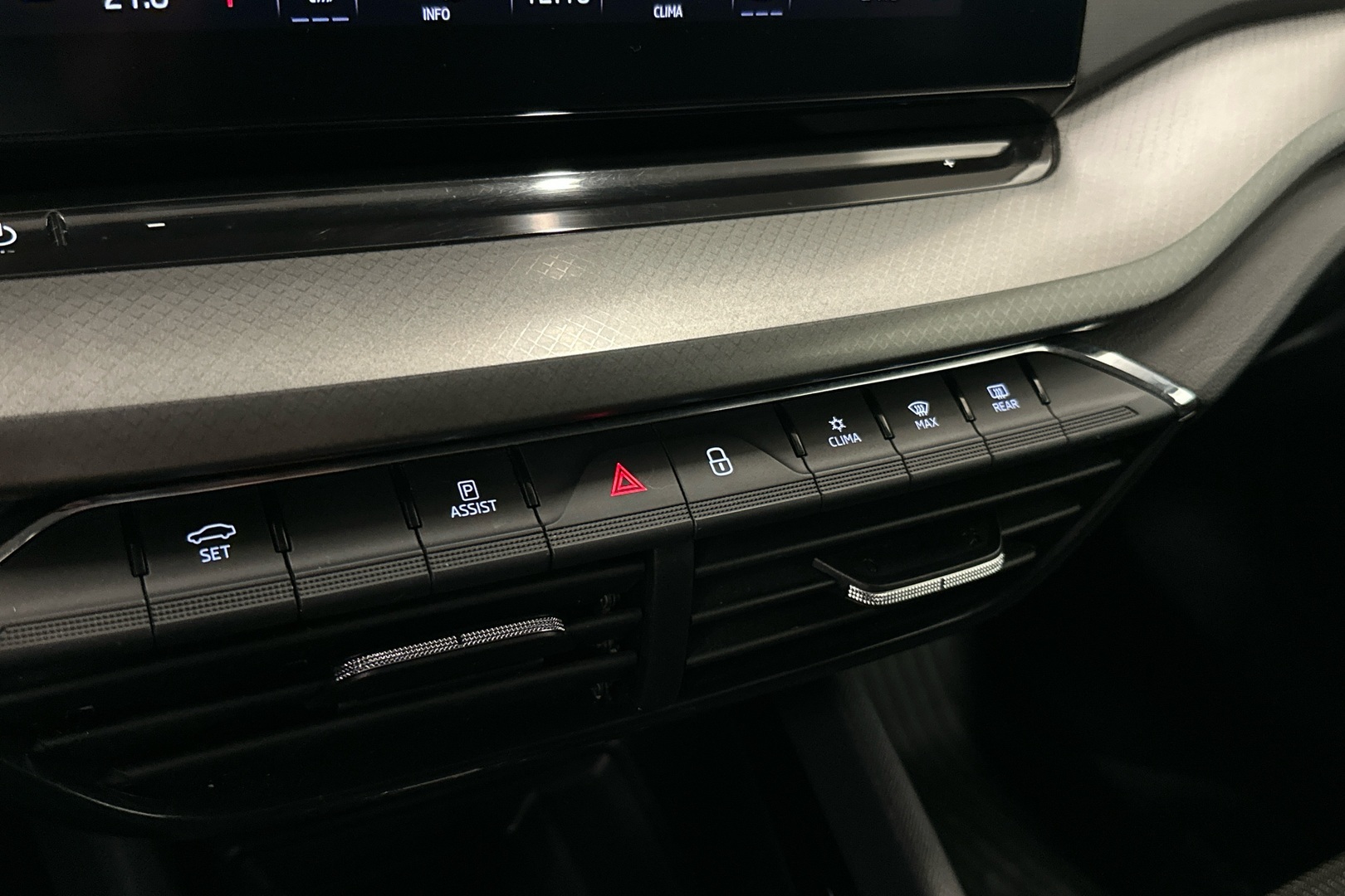 SKODA Octavia 2022