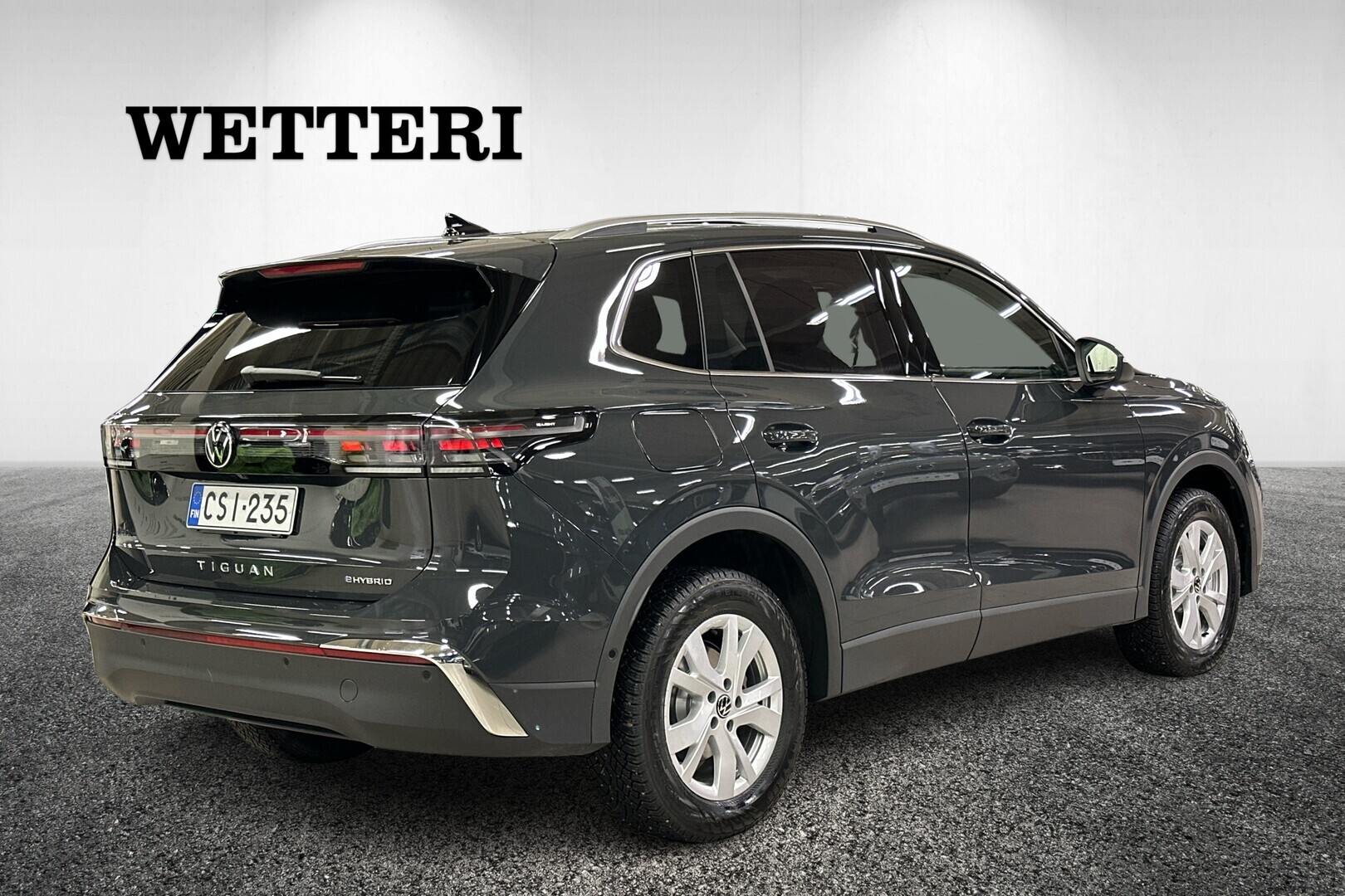 VOLKSWAGEN Tiguan 2025