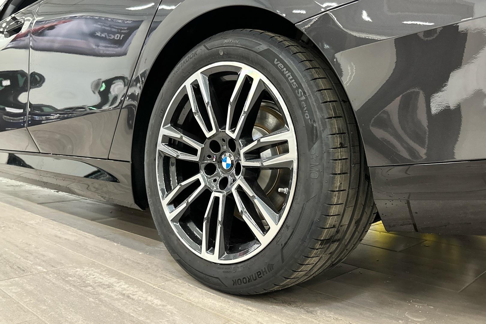 BMW 530 2025