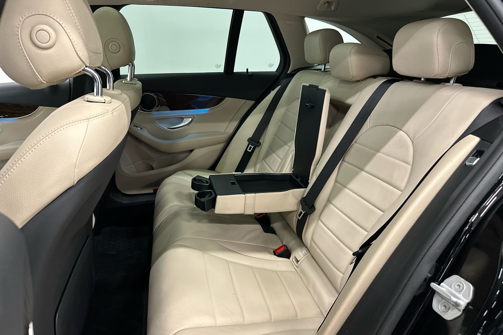 MERCEDES-BENZ C 2015