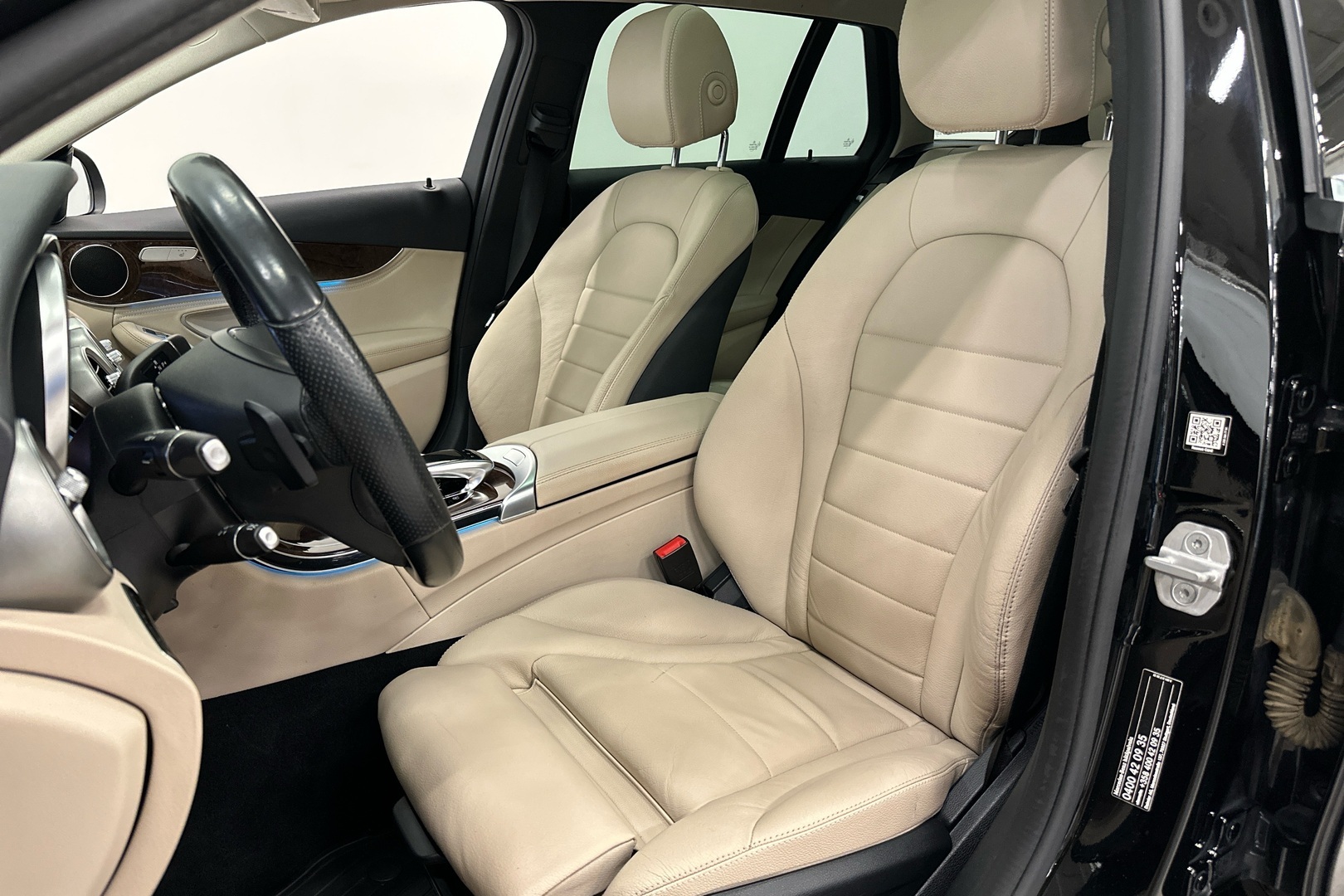 MERCEDES-BENZ C 2015