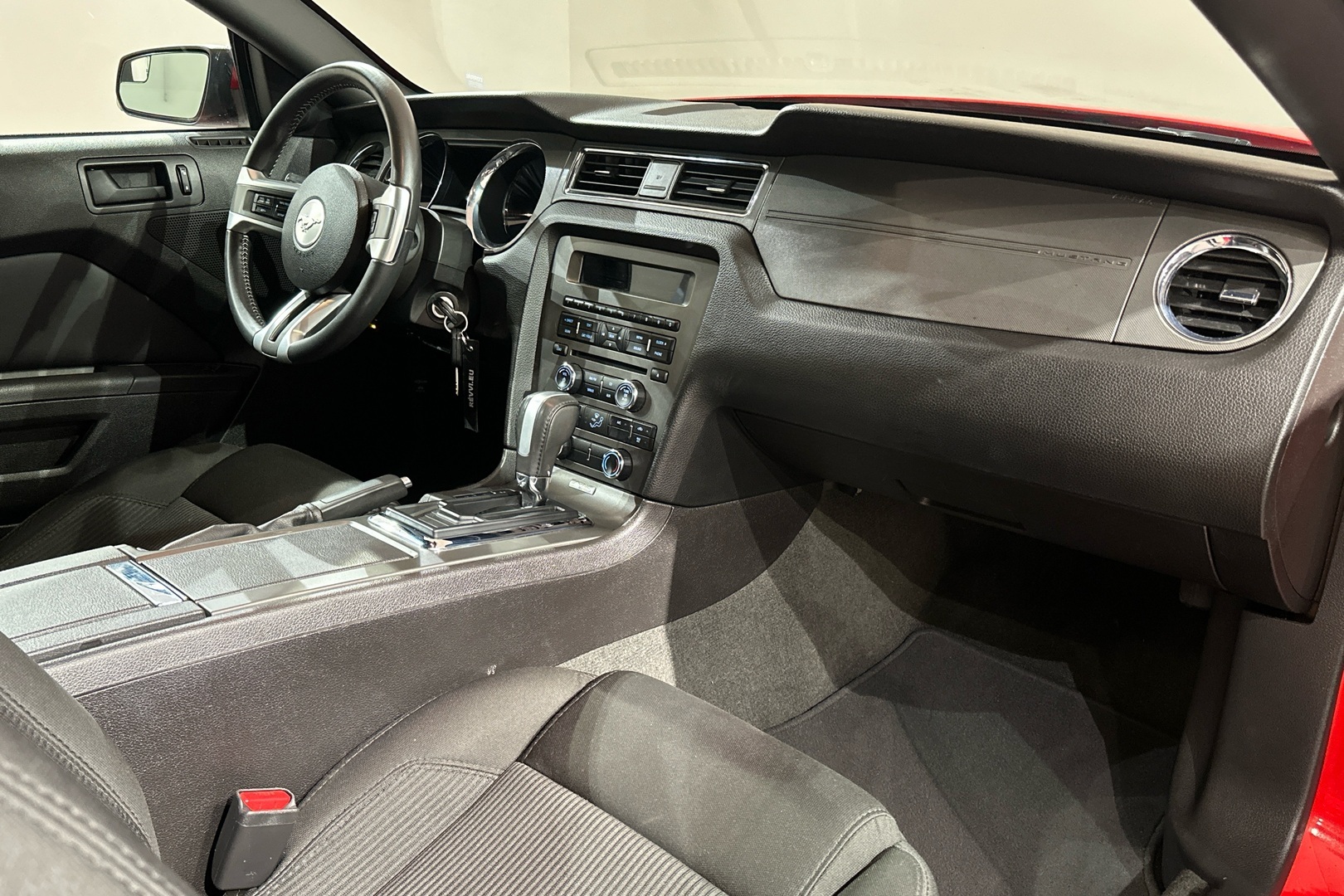 FORD Mustang 2012