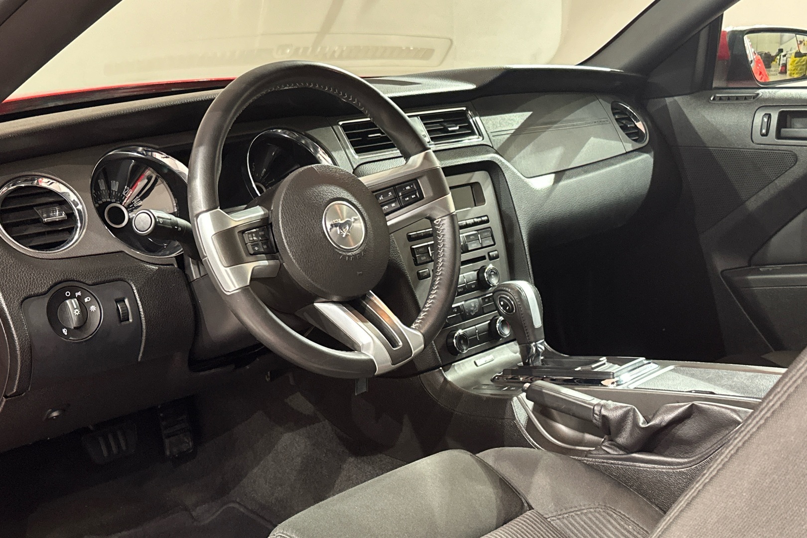 FORD Mustang 2012