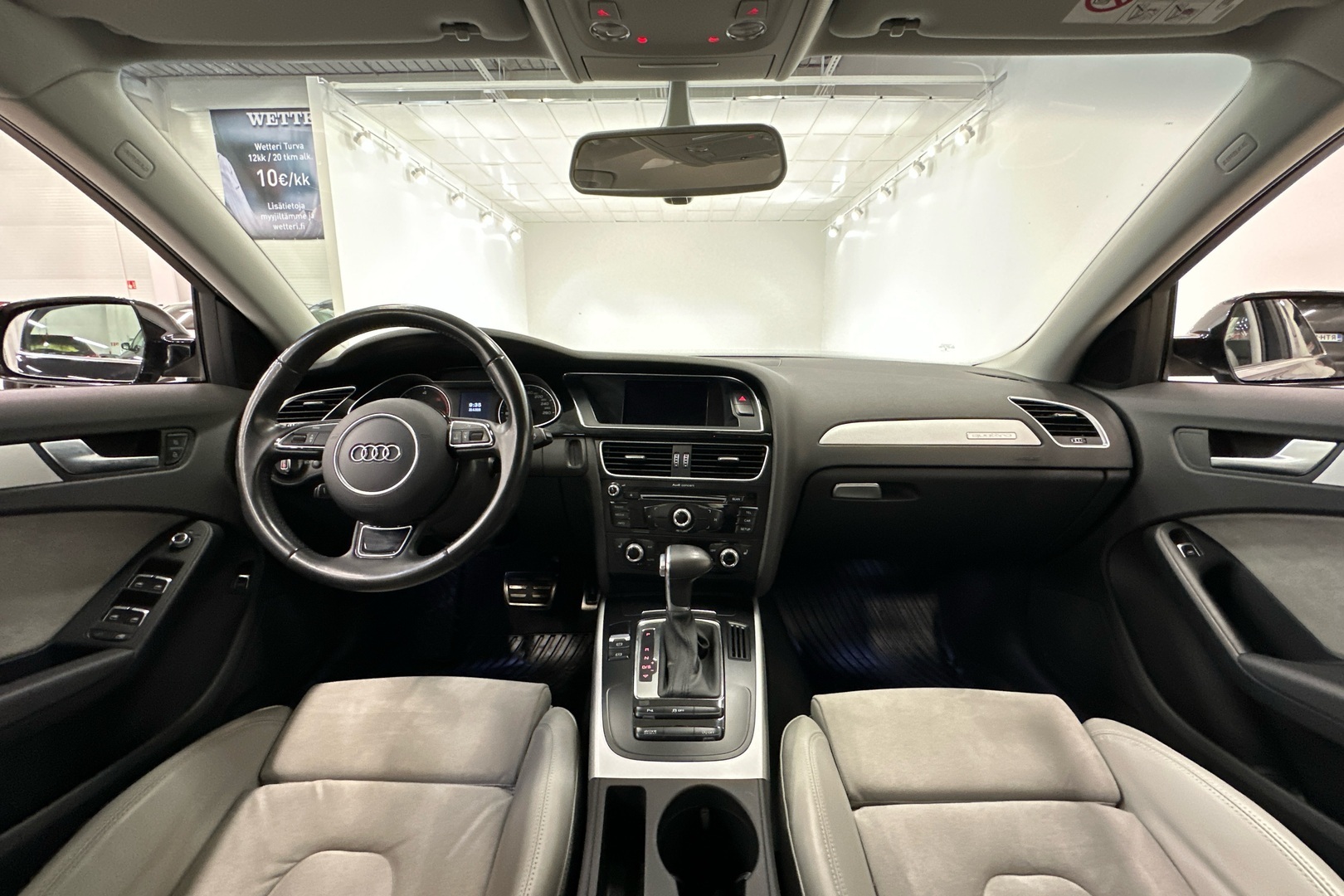 AUDI A4 2015