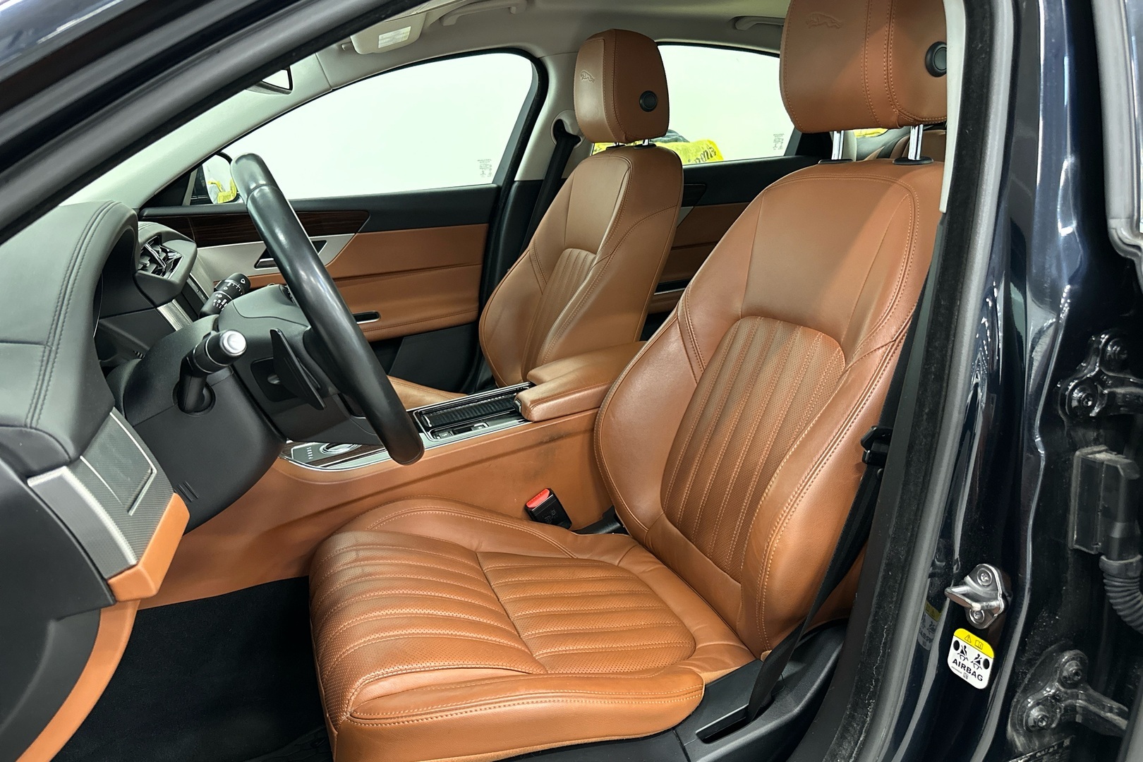 JAGUAR XF 2016