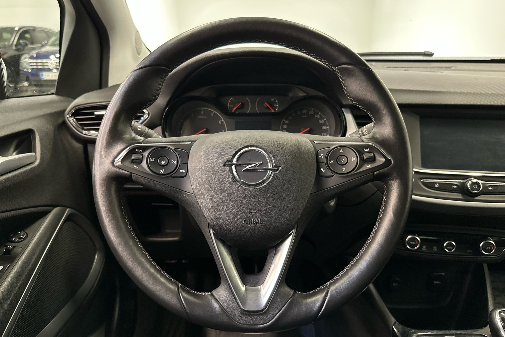 OPEL Crossland X 2017