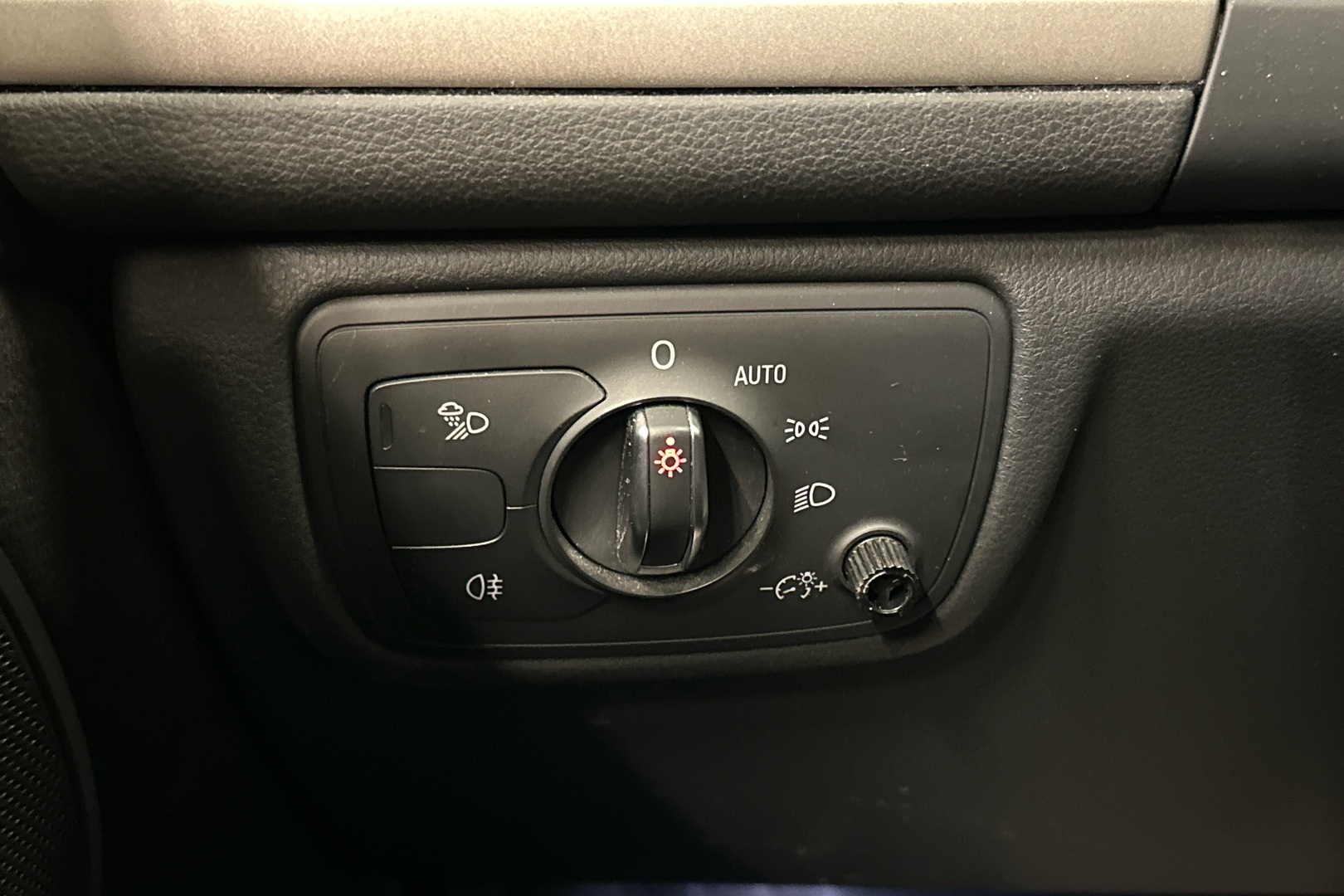 AUDI A6 allroad quattro 2015