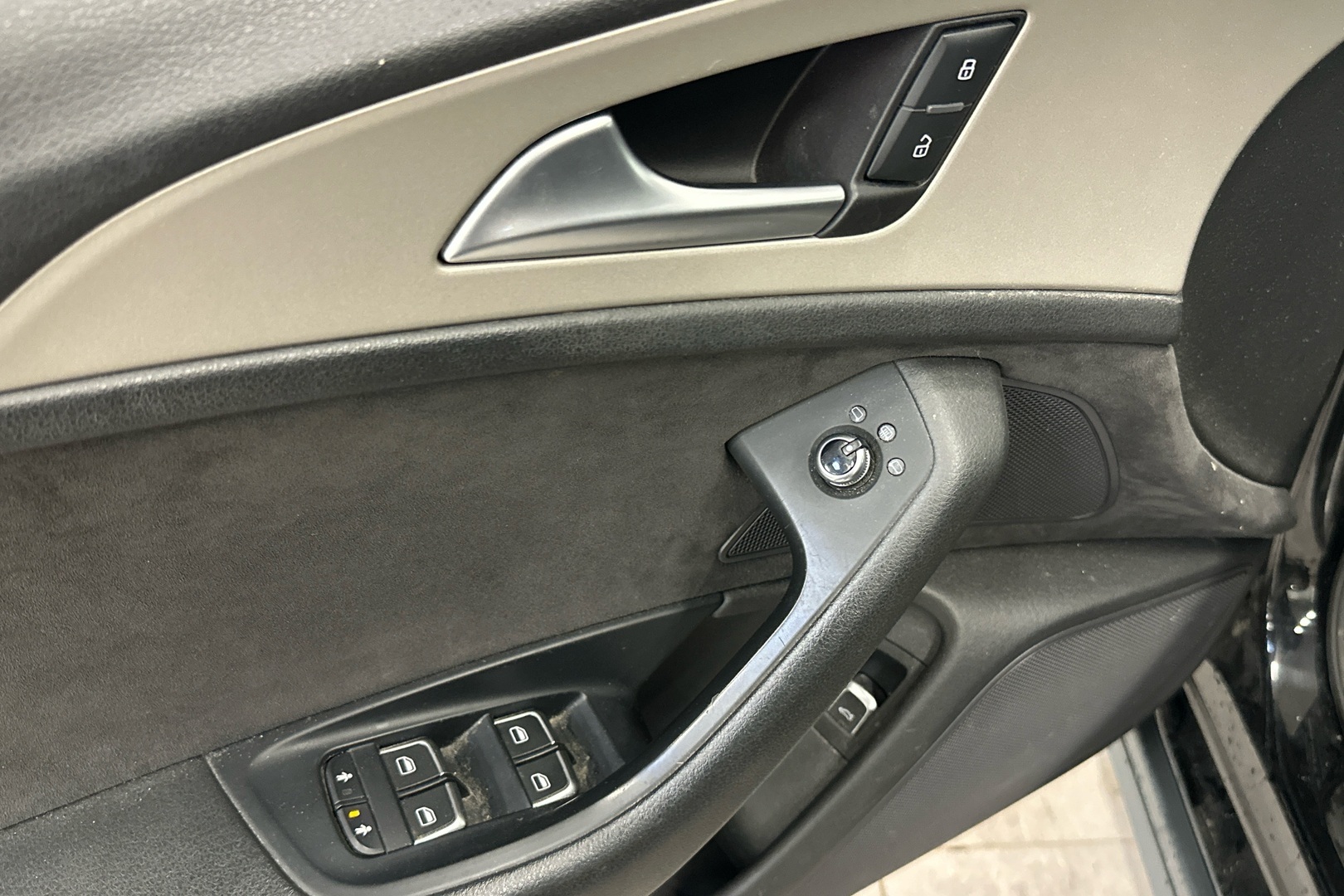 AUDI A6 allroad quattro 2015