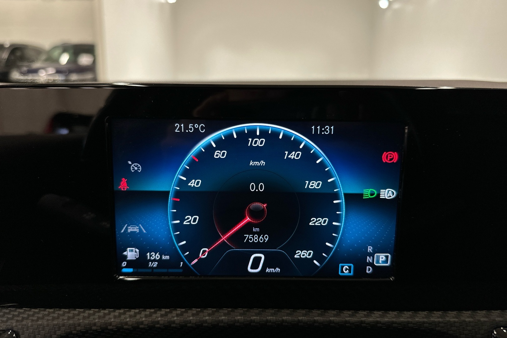 MERCEDES-BENZ A 2020
