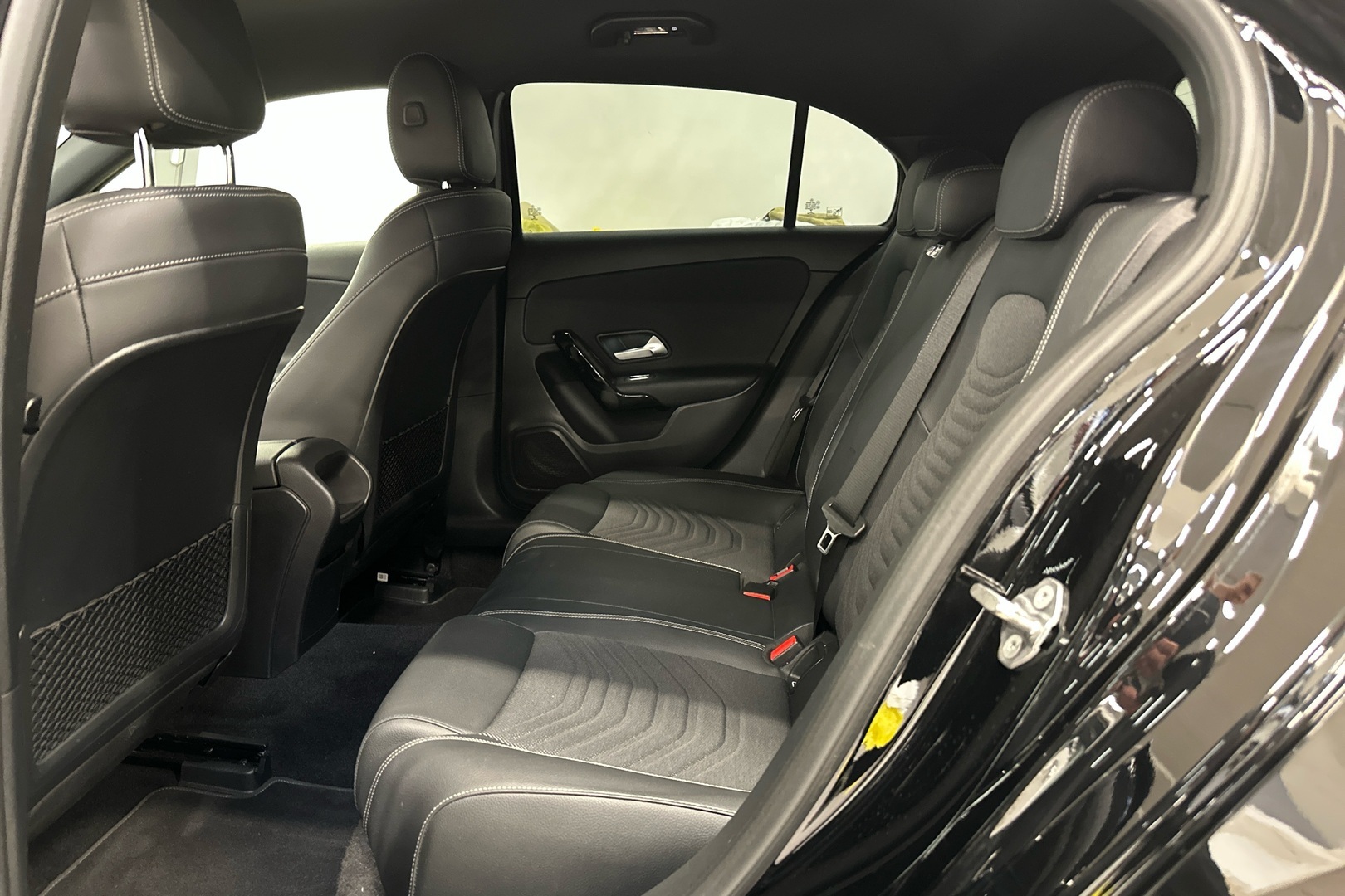 MERCEDES-BENZ A 2020