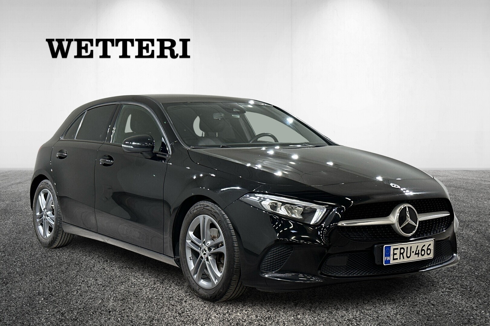 MERCEDES-BENZ A 2020
