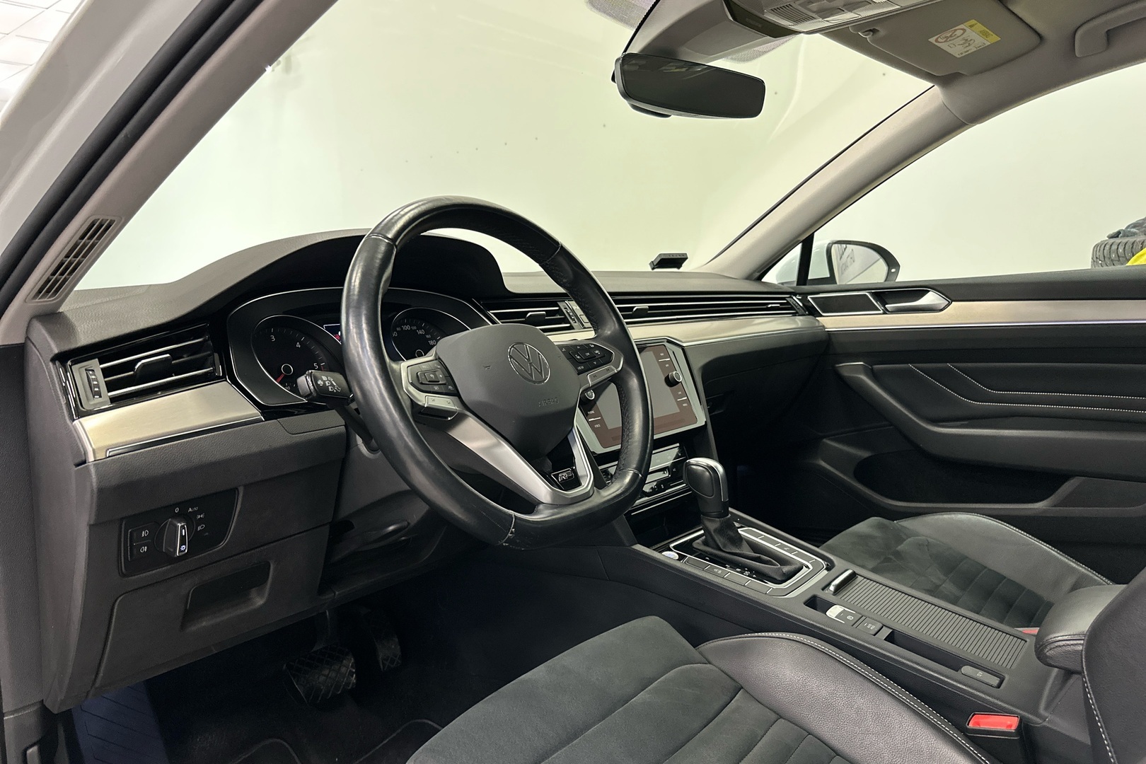 VOLKSWAGEN Passat 2021