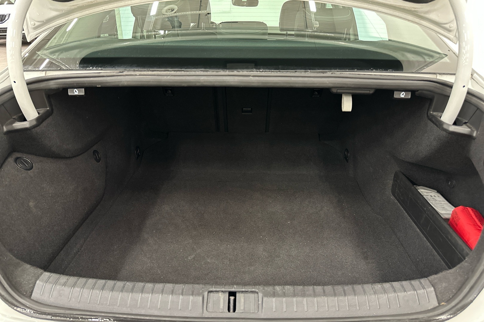 VOLKSWAGEN Passat 2021