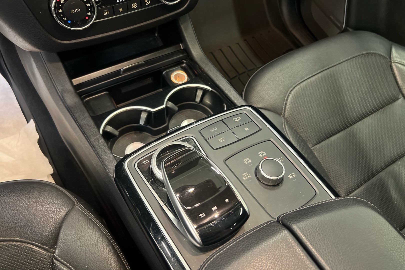 MERCEDES-BENZ GLS 2016