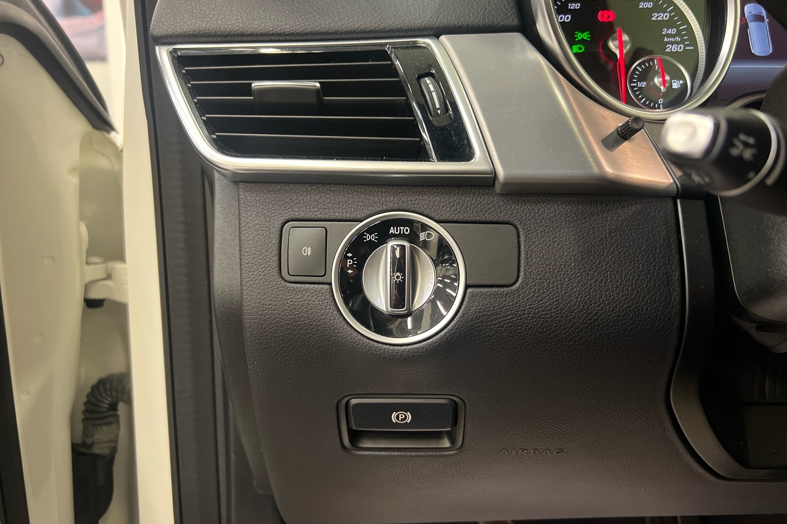 MERCEDES-BENZ GLS 2016