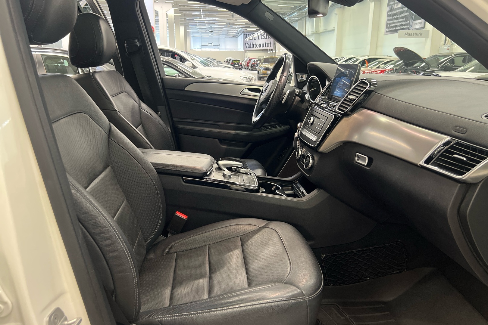 MERCEDES-BENZ GLS 2016