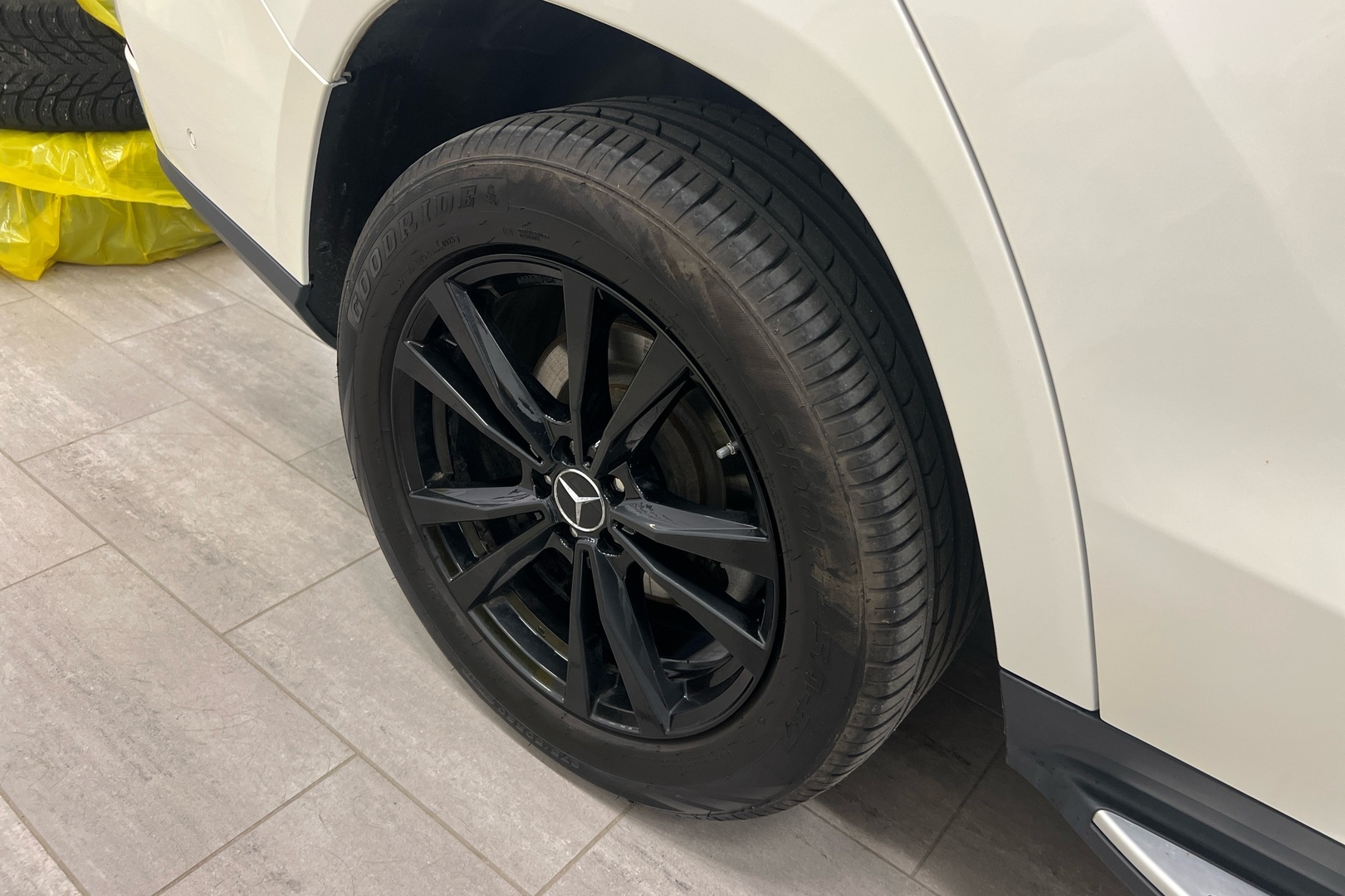 MERCEDES-BENZ GLS 2016