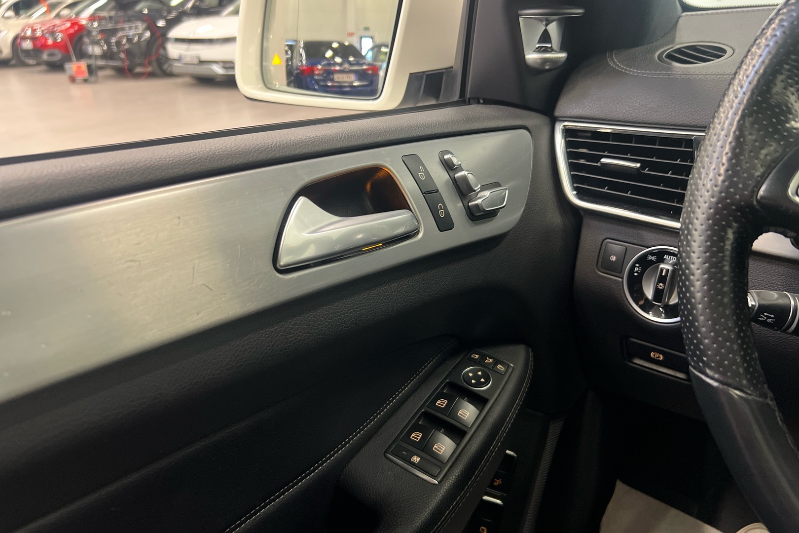 MERCEDES-BENZ GLS 2016