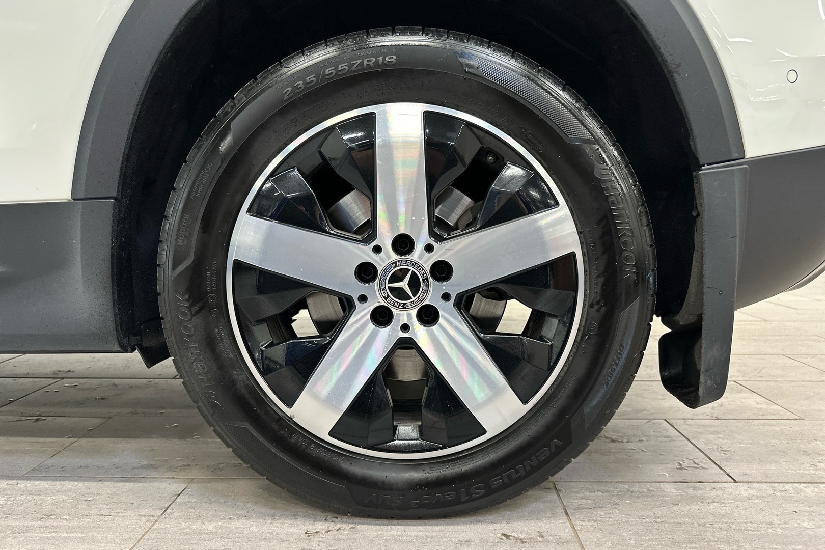 MERCEDES-BENZ GLB 2021