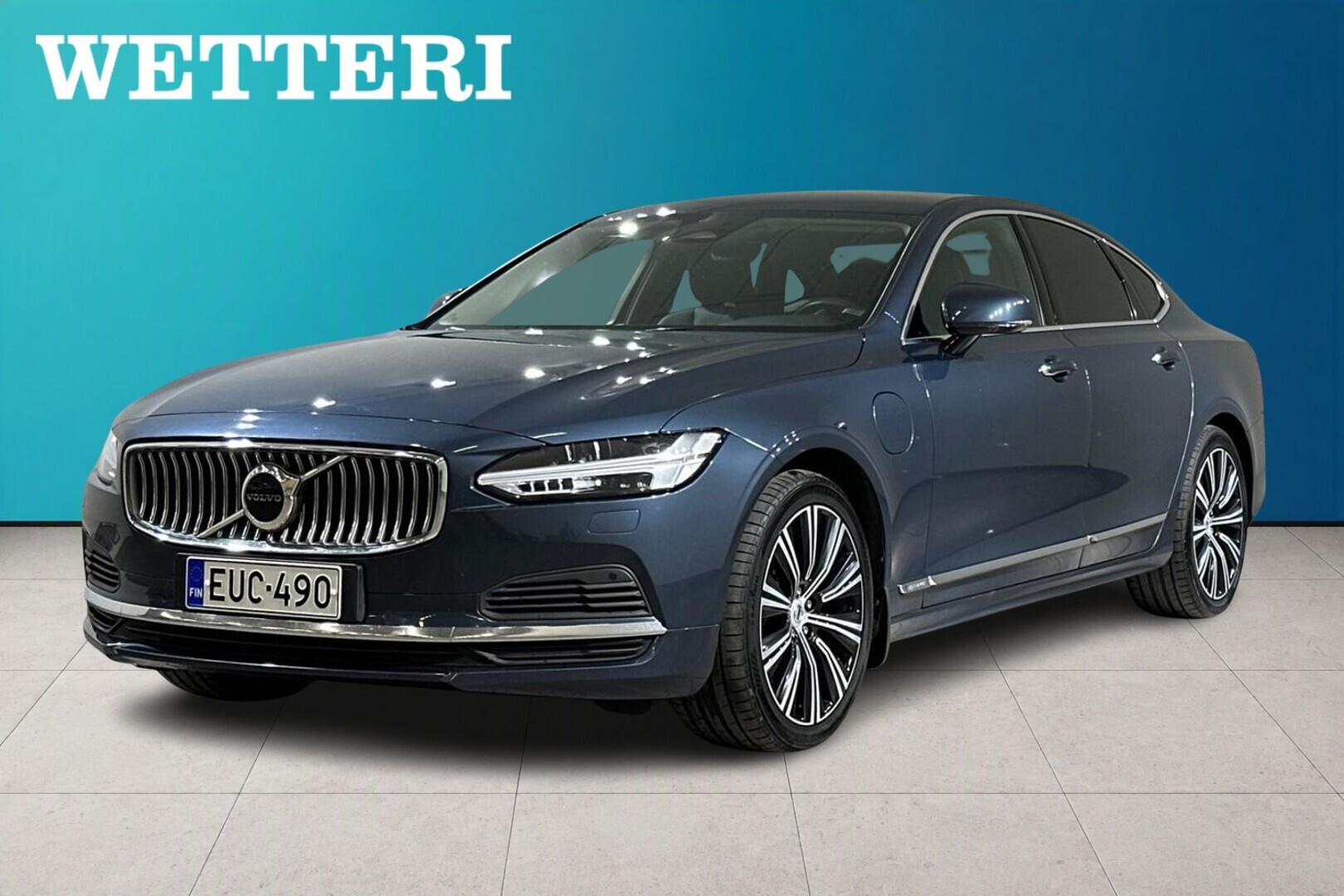 VOLVO S90 1