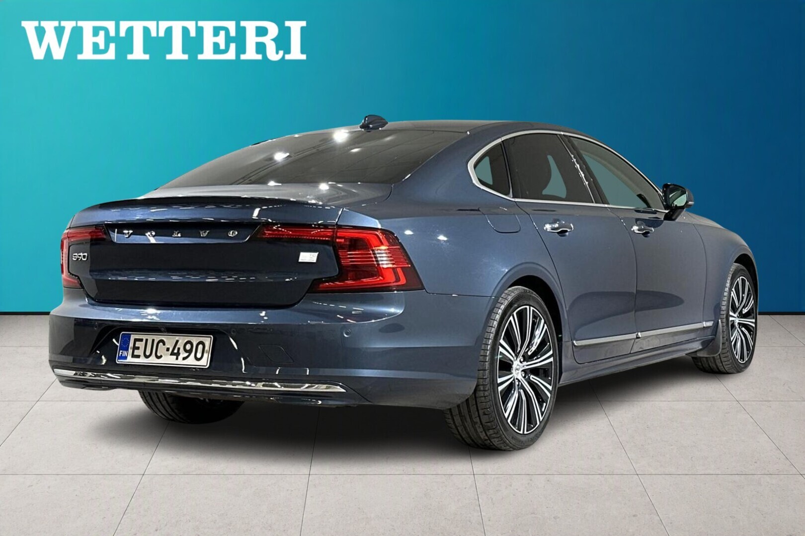 VOLVO S90 5