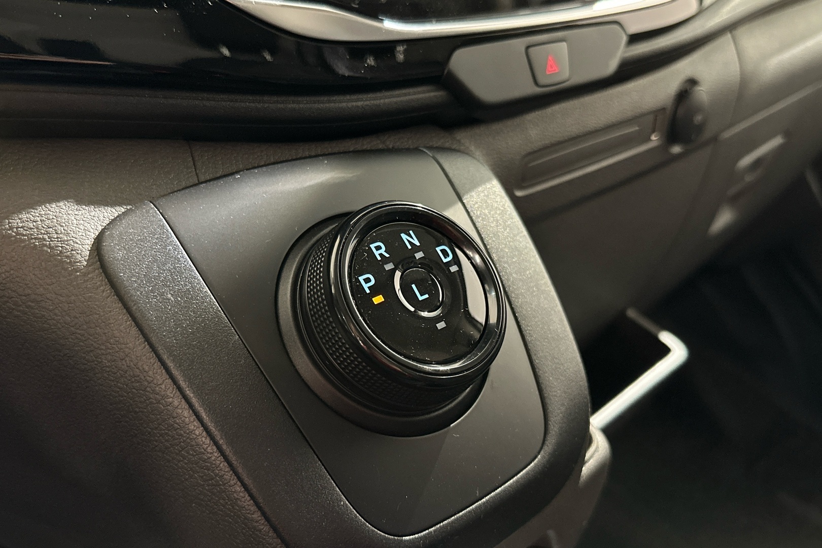 FORD Transit 2024