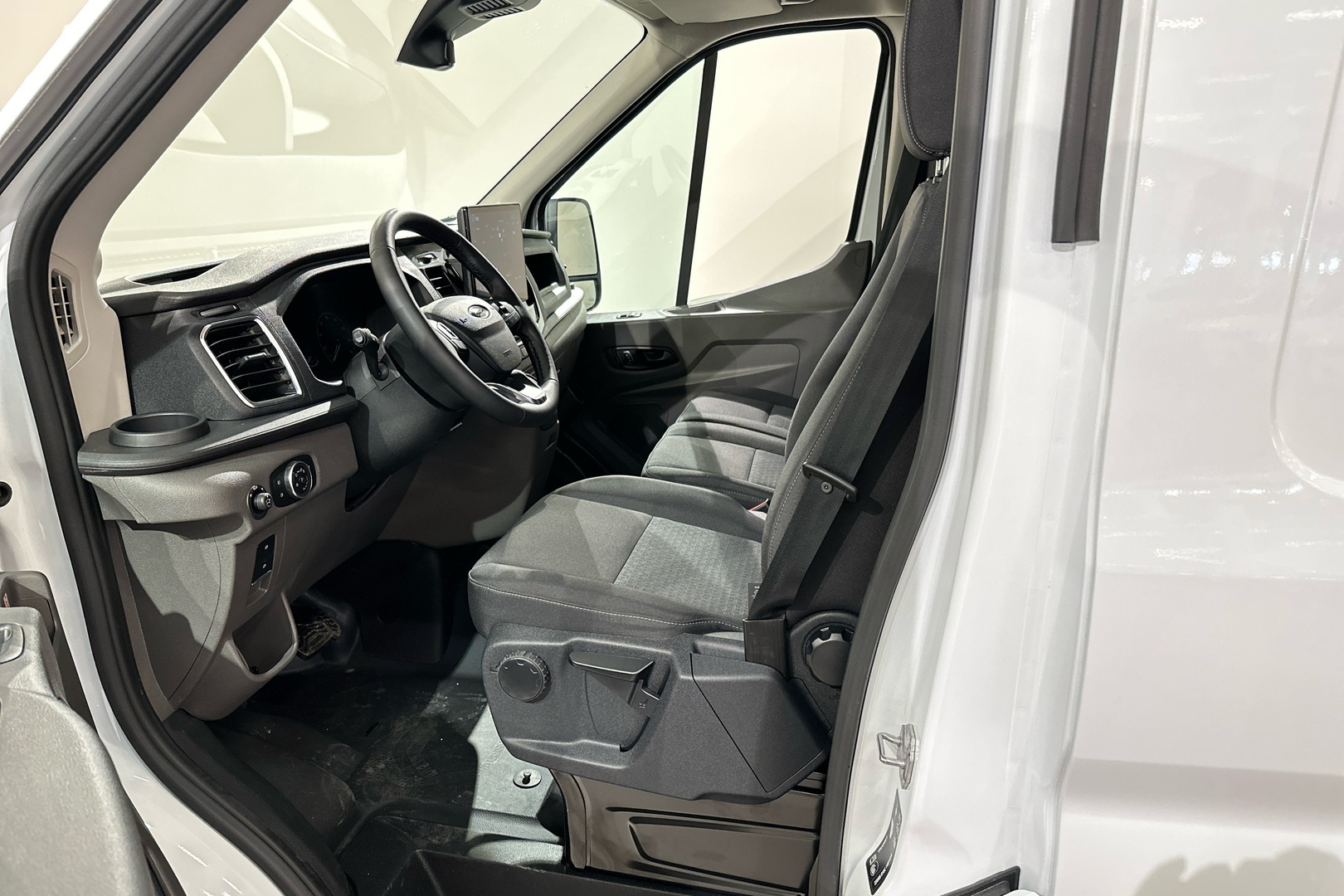 FORD Transit 2024