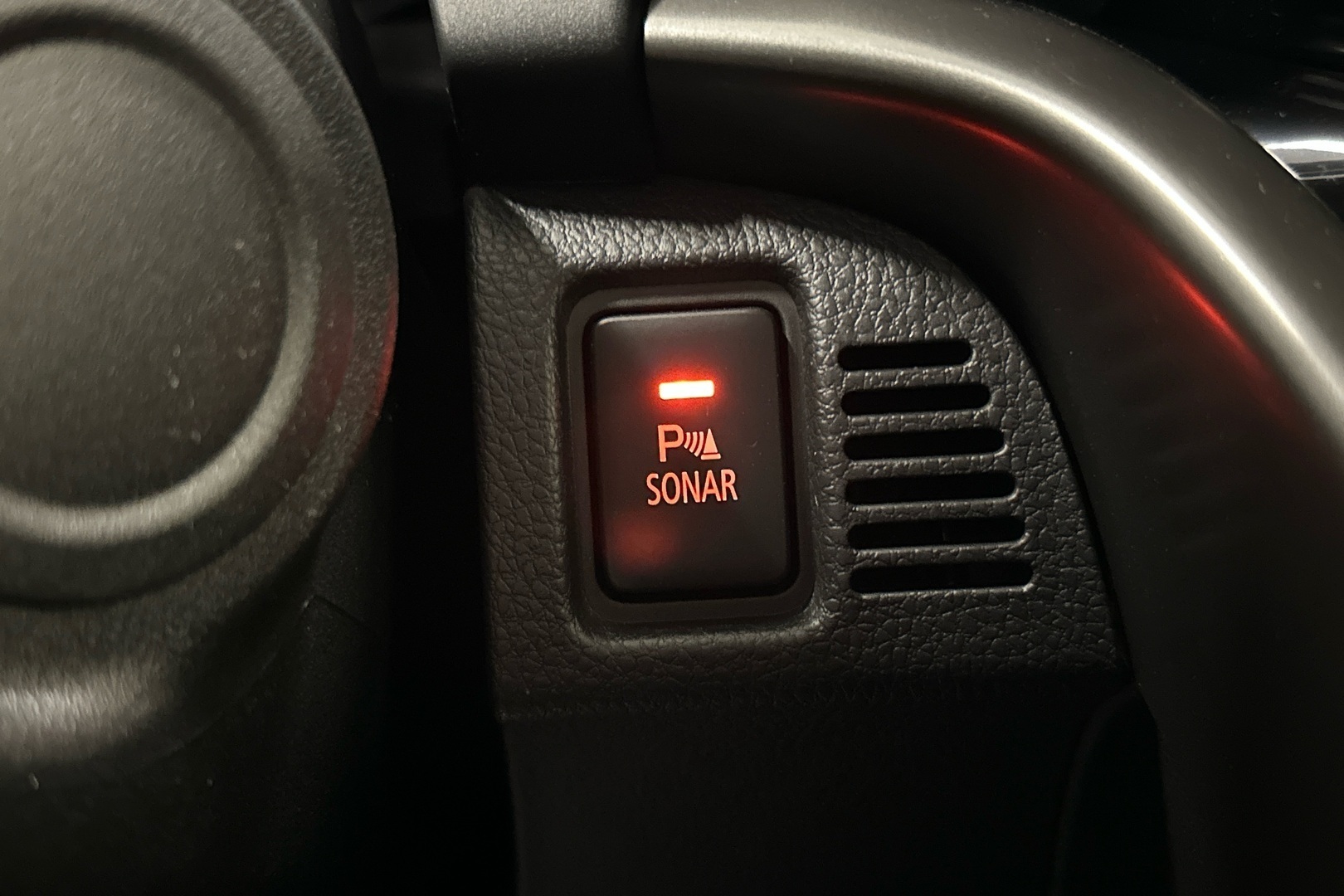 MITSUBISHI ECLIPSE CROSS 2024