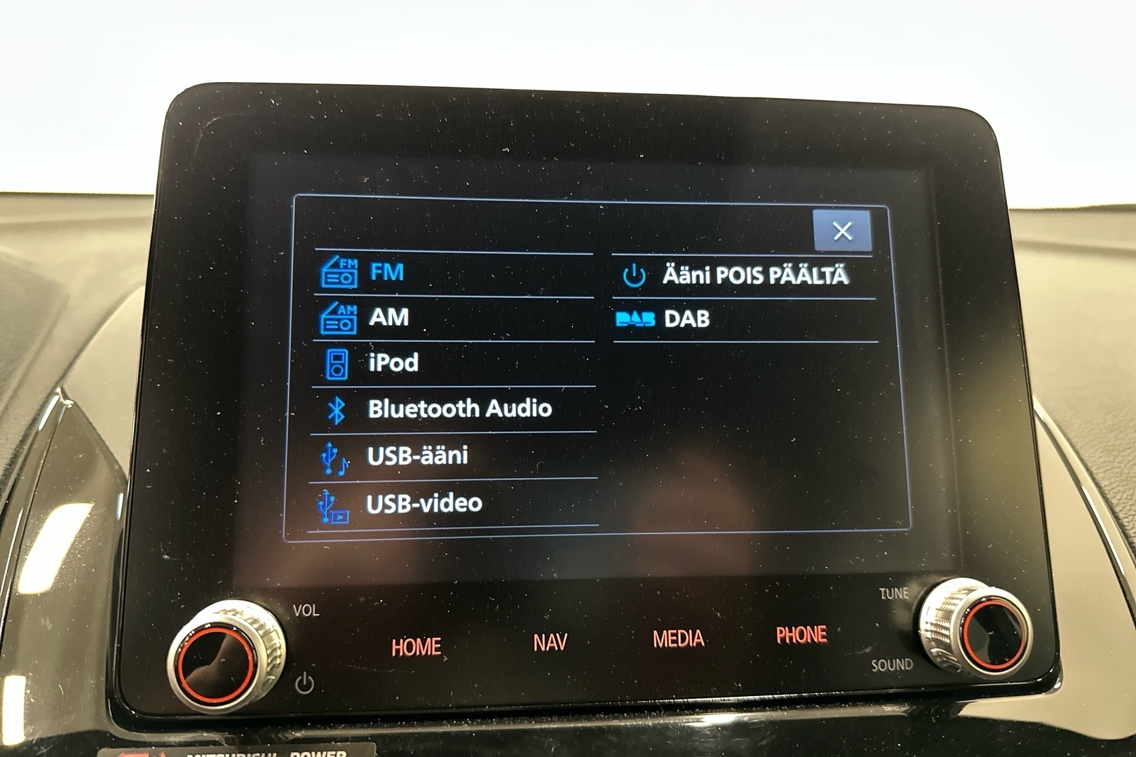 MITSUBISHI ECLIPSE CROSS 2024