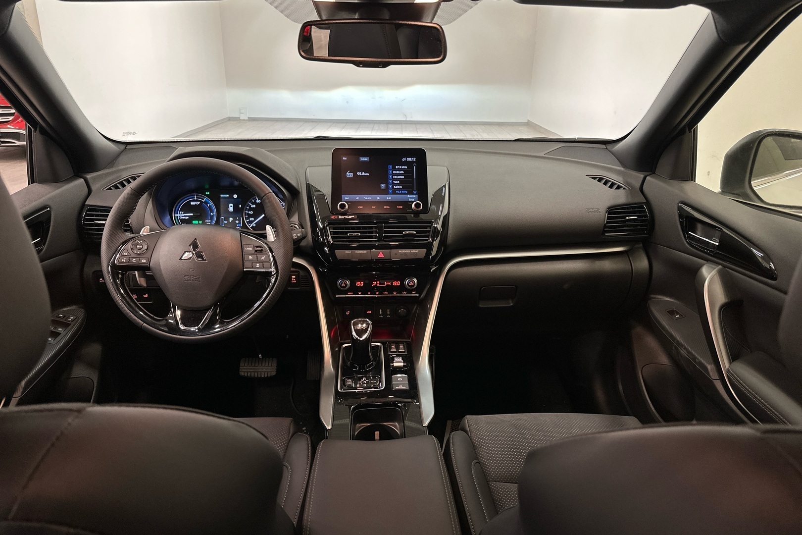 MITSUBISHI ECLIPSE CROSS 2024