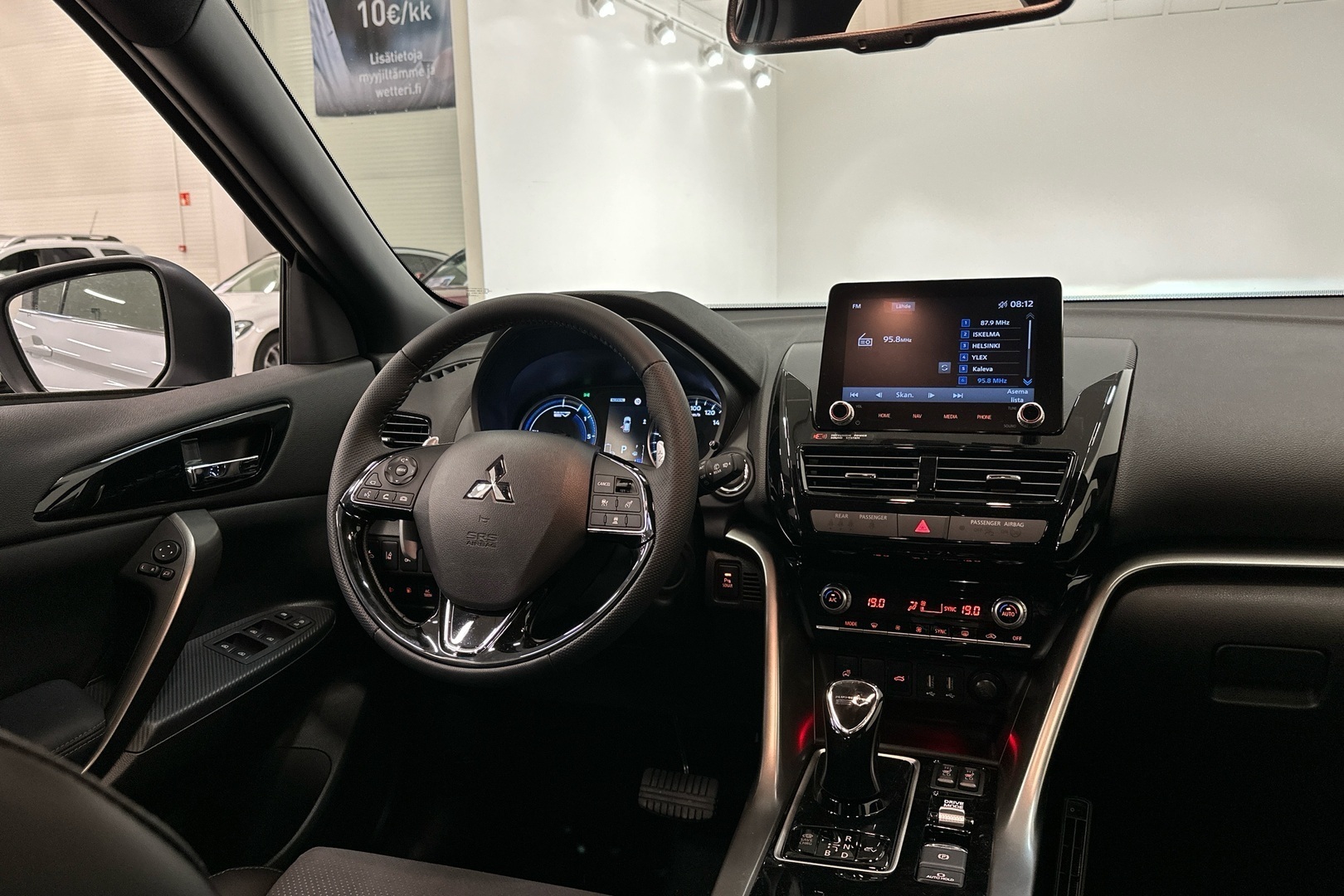 MITSUBISHI ECLIPSE CROSS 2024