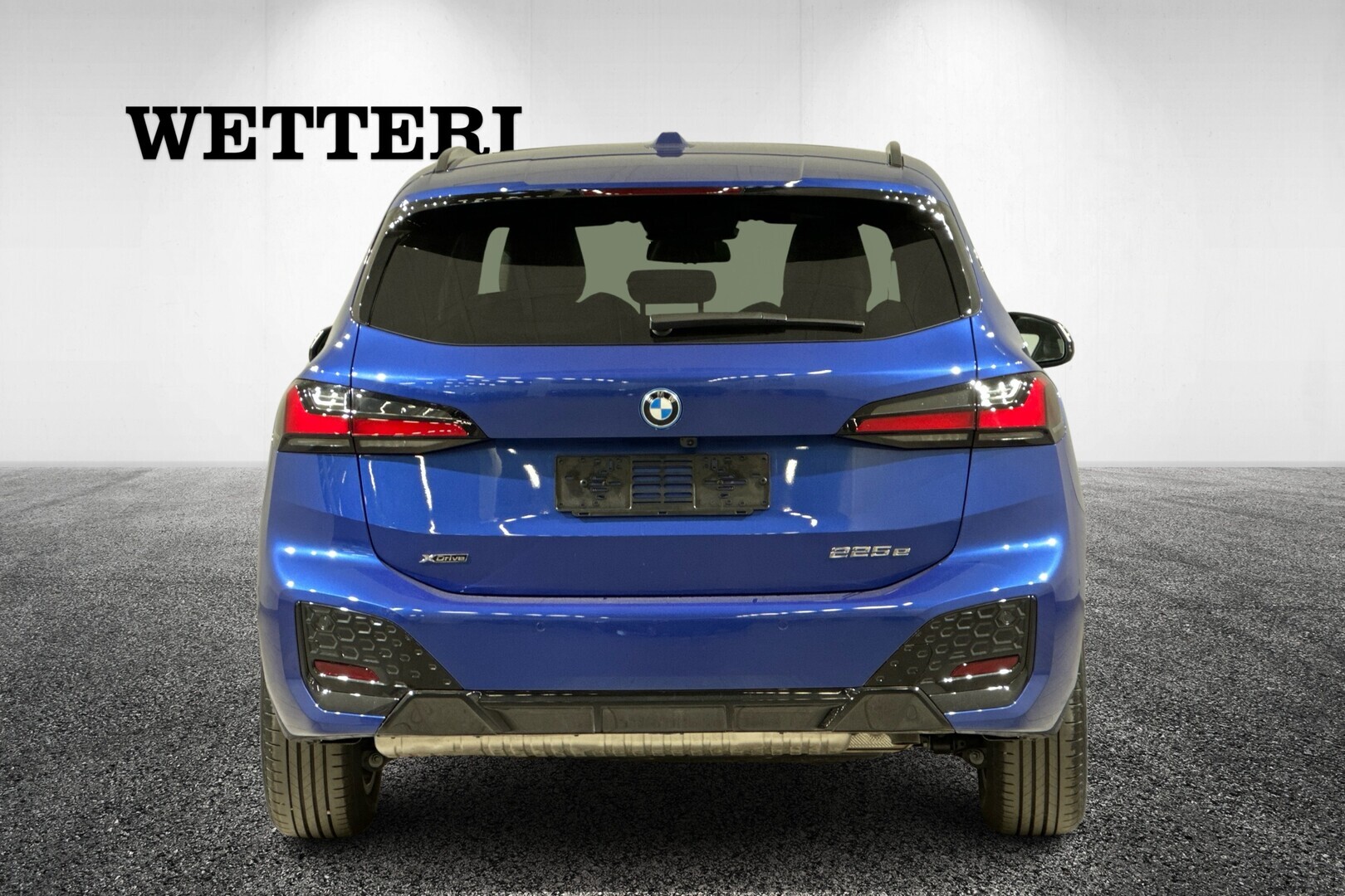 BMW 225 2026