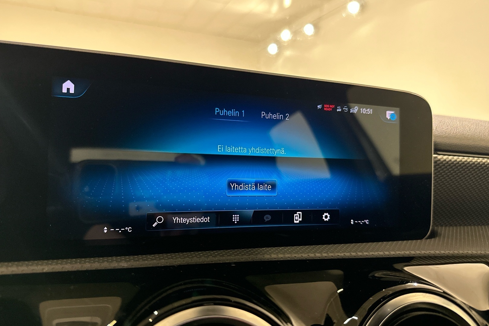 MERCEDES-BENZ A 2020