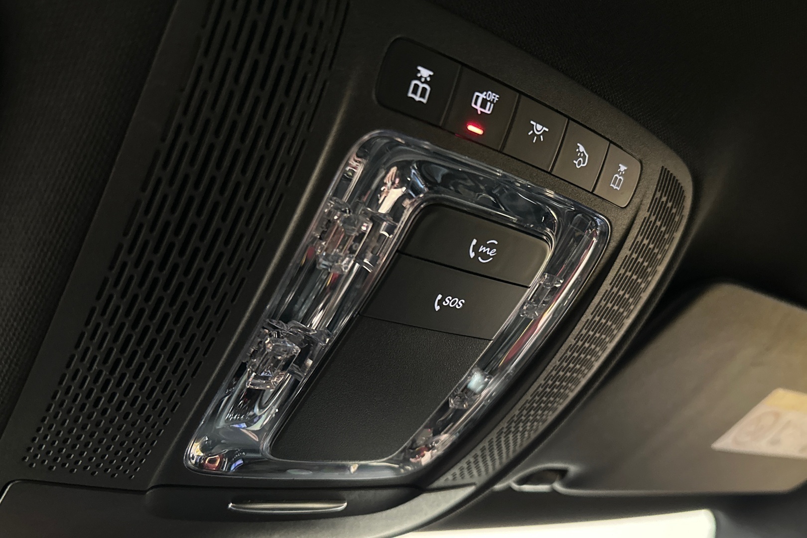 MERCEDES-BENZ A 2020