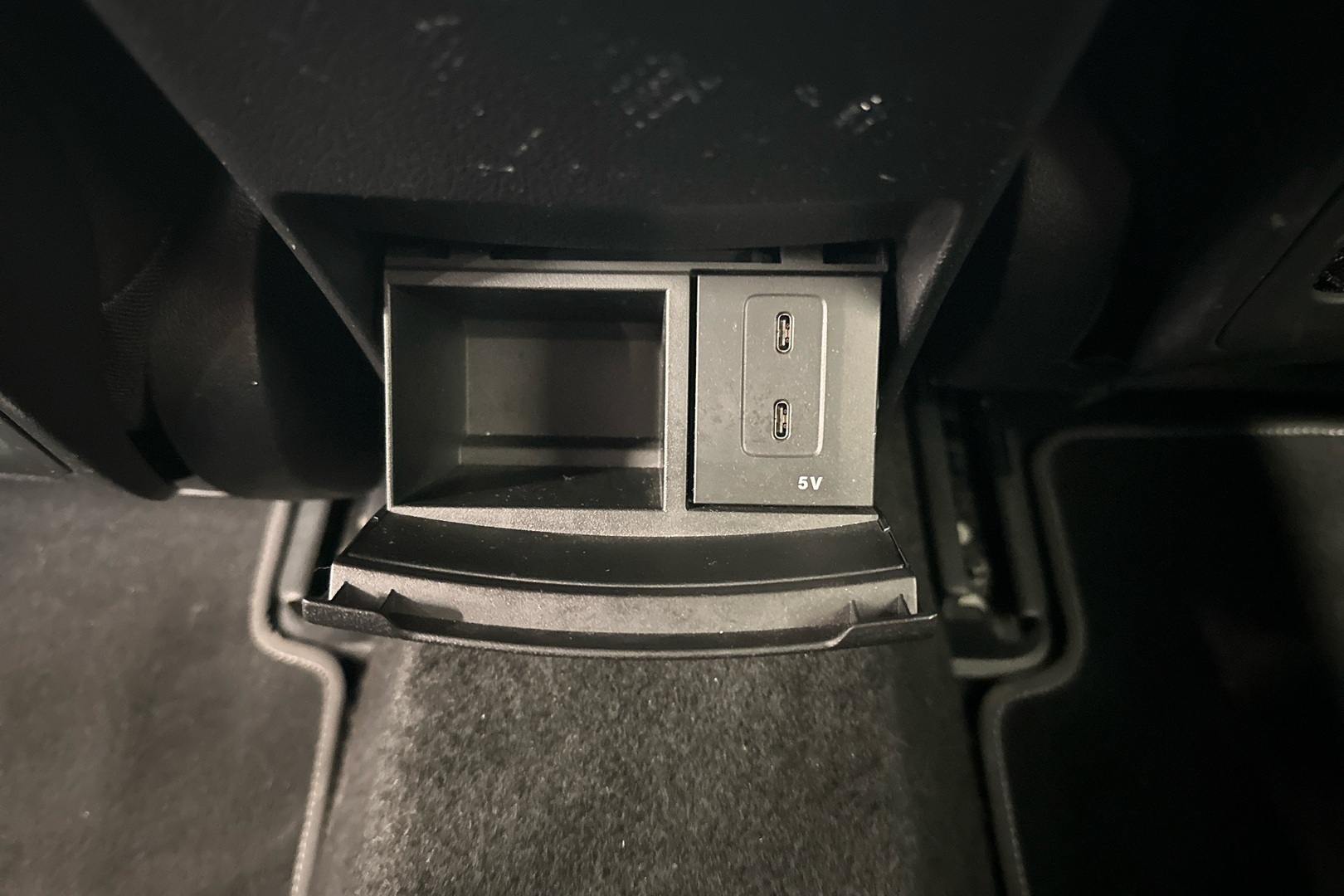 MERCEDES-BENZ A 2020