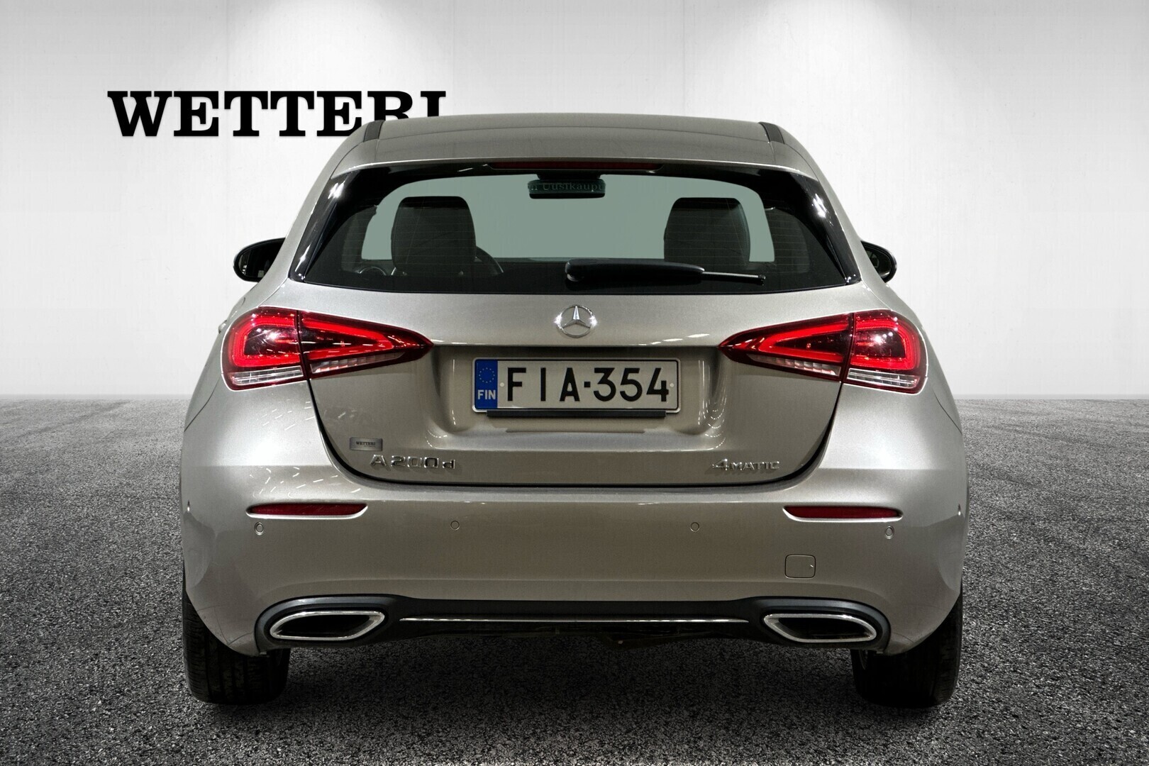 MERCEDES-BENZ A 2020