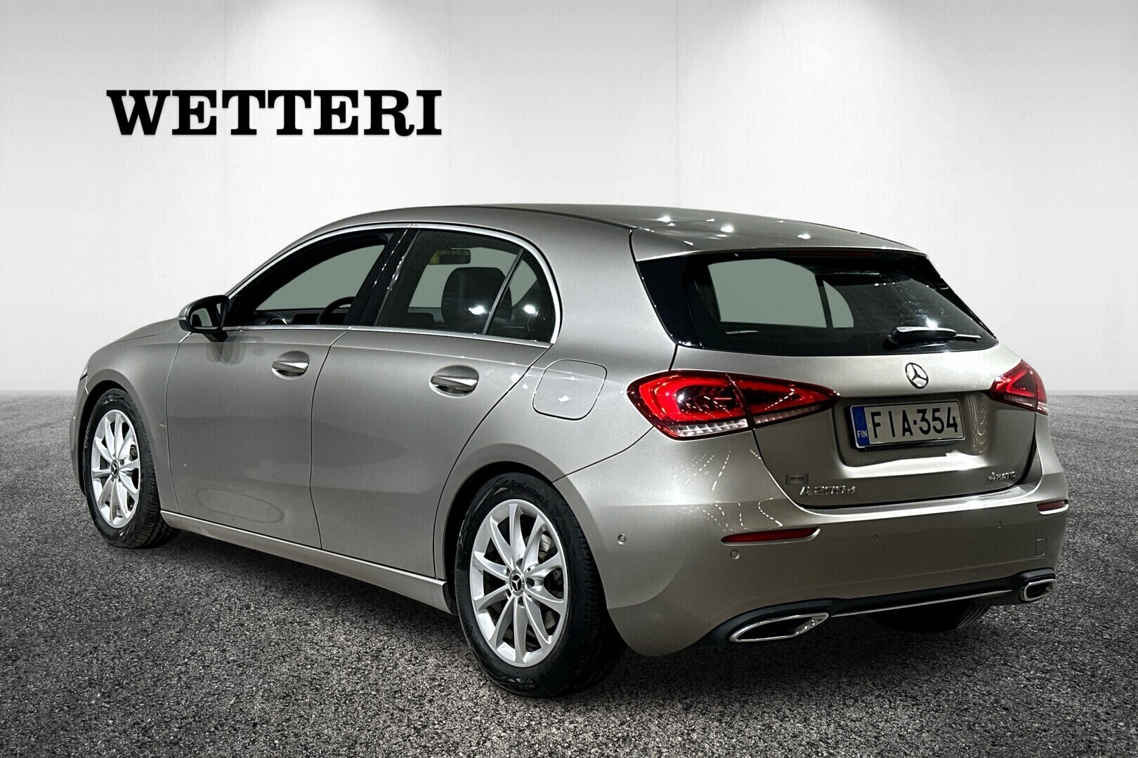 MERCEDES-BENZ A 2020