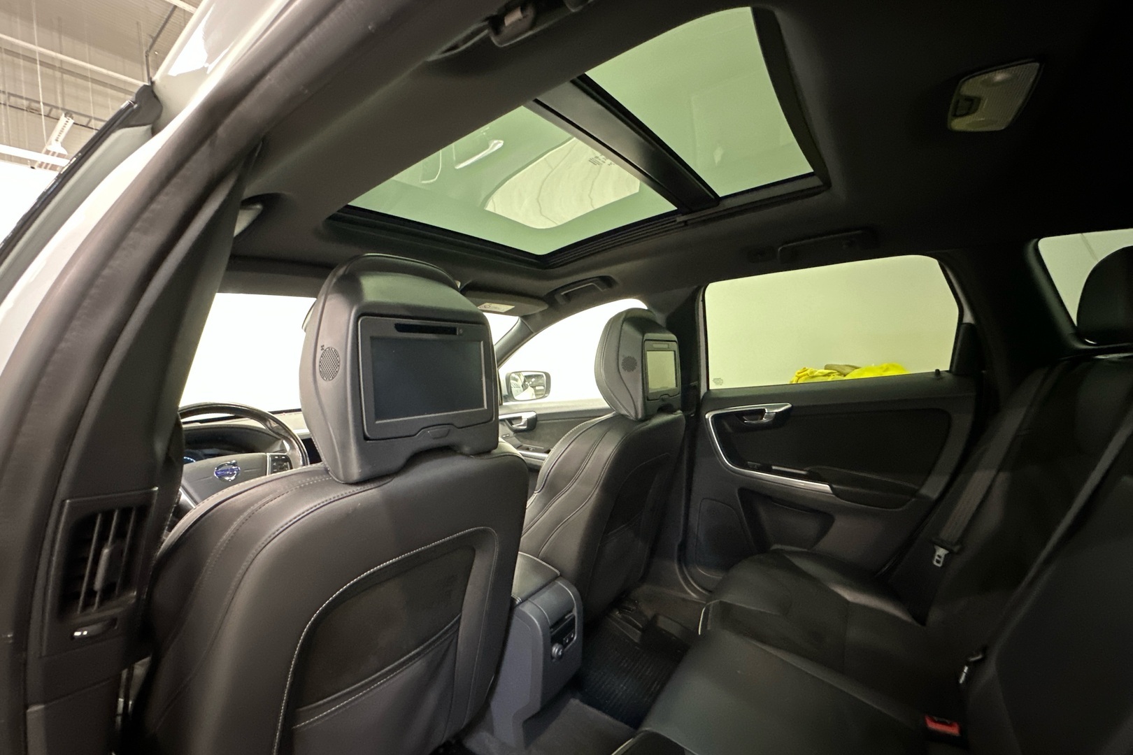 VOLVO XC60 2016