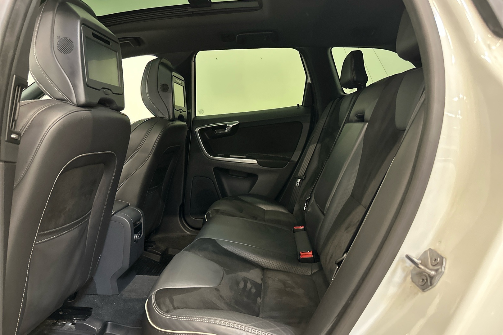VOLVO XC60 2016