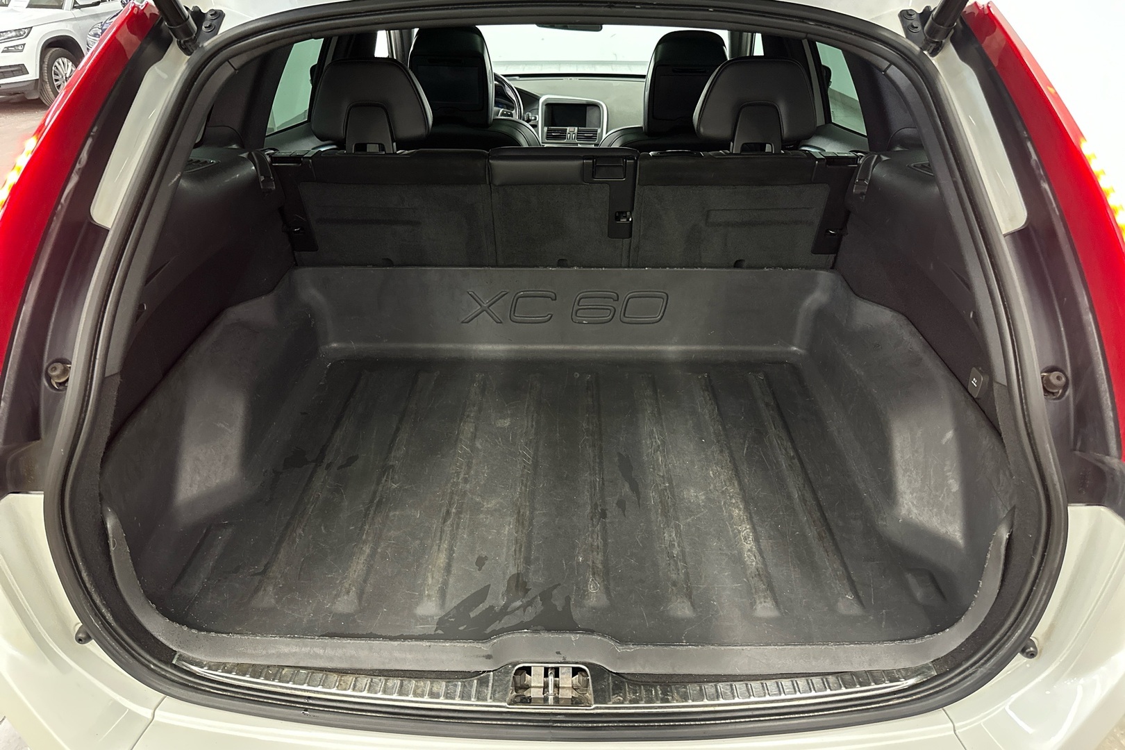 VOLVO XC60 2016