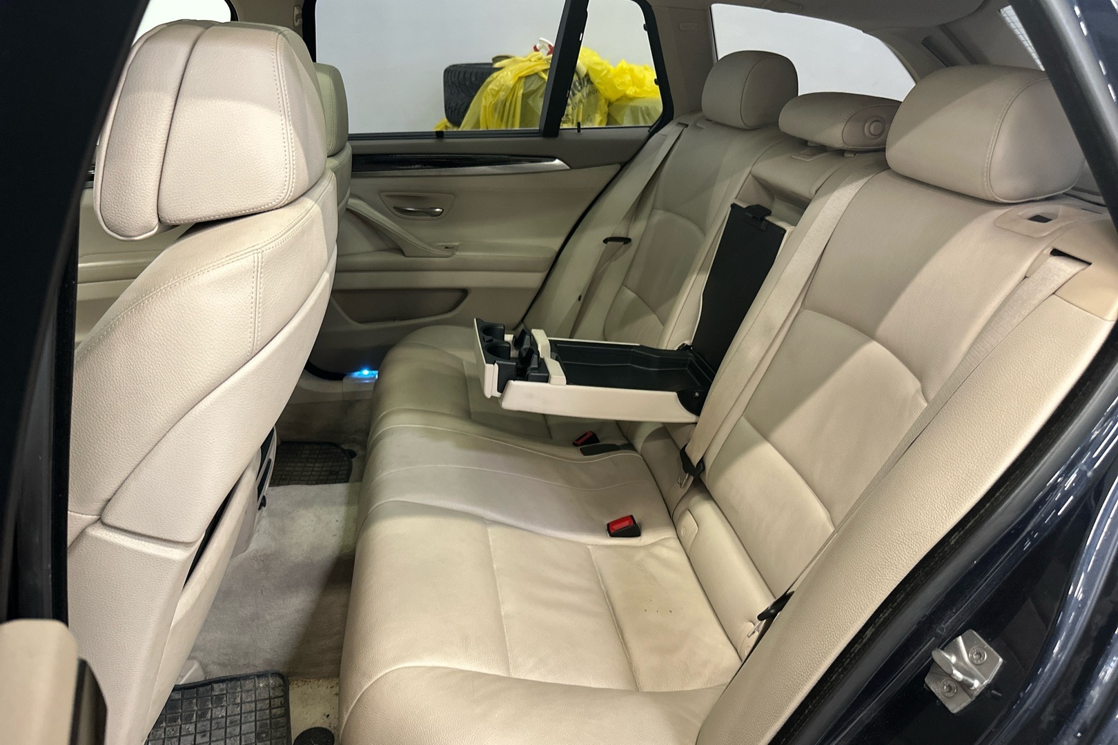 BMW 530 2011