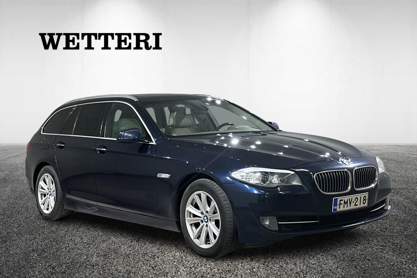 BMW 530 2011