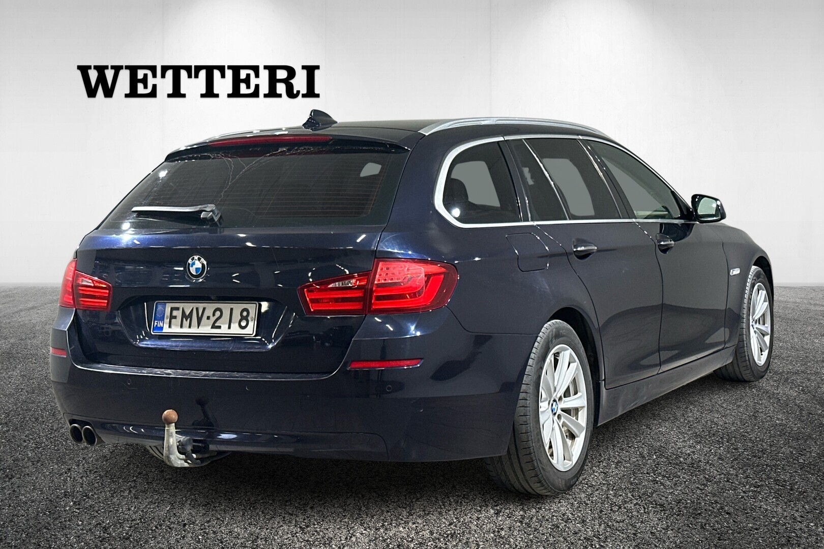 BMW 530 2011