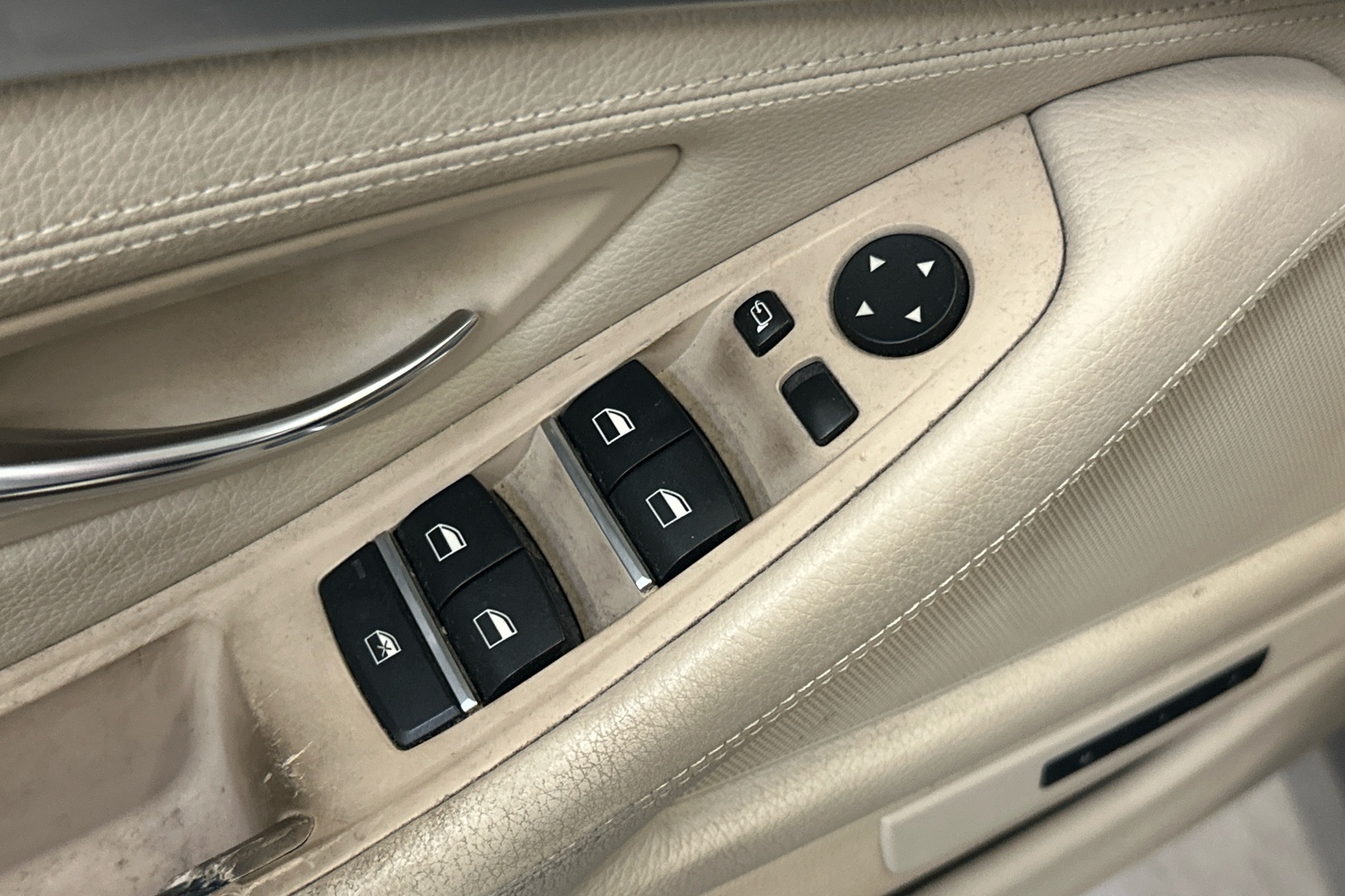 BMW 530 2011