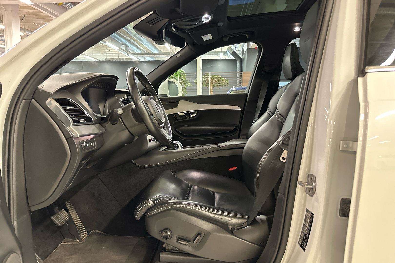 VOLVO XC90 2018