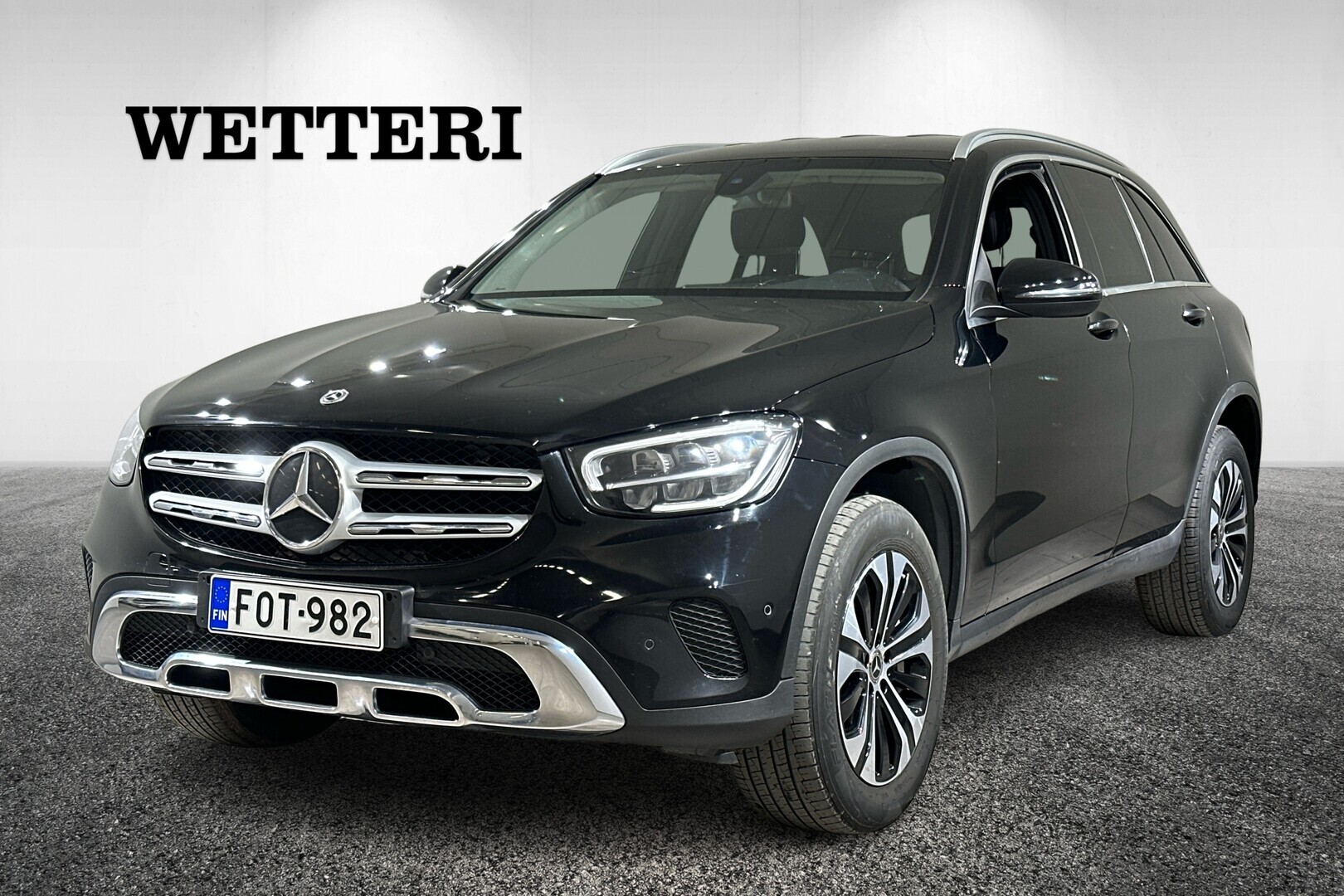 MERCEDES-BENZ GLC 2021