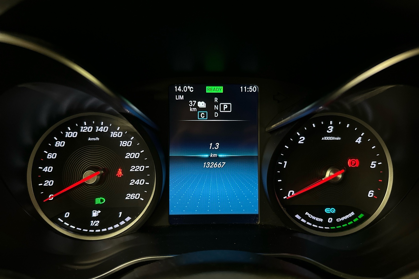 MERCEDES-BENZ GLC 2021