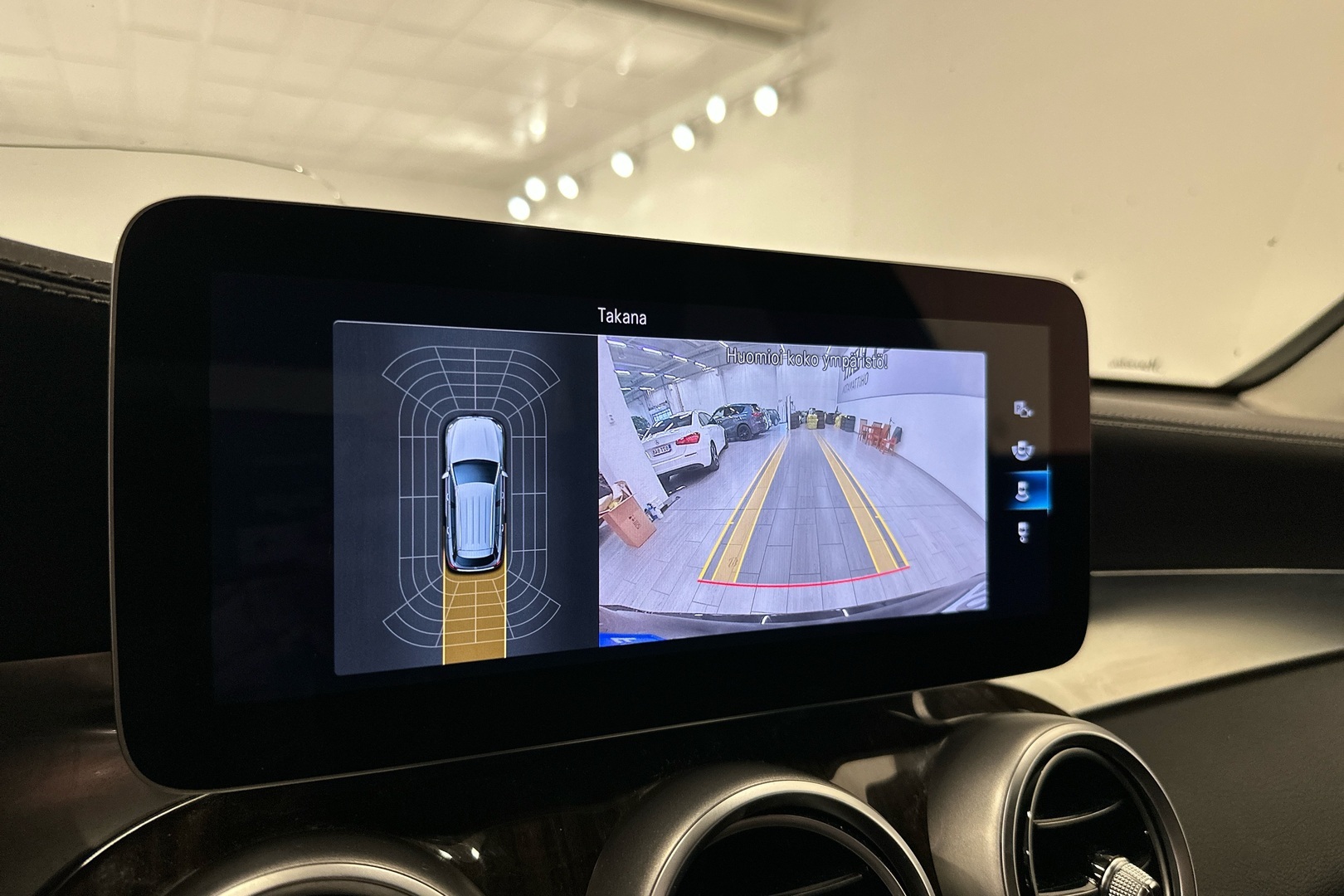 MERCEDES-BENZ GLC 2021